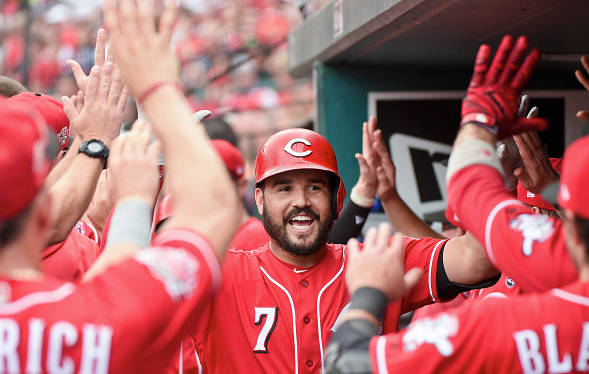 Eugenio Suarez, red uniform, number 7, SD Desktop Wallpaper