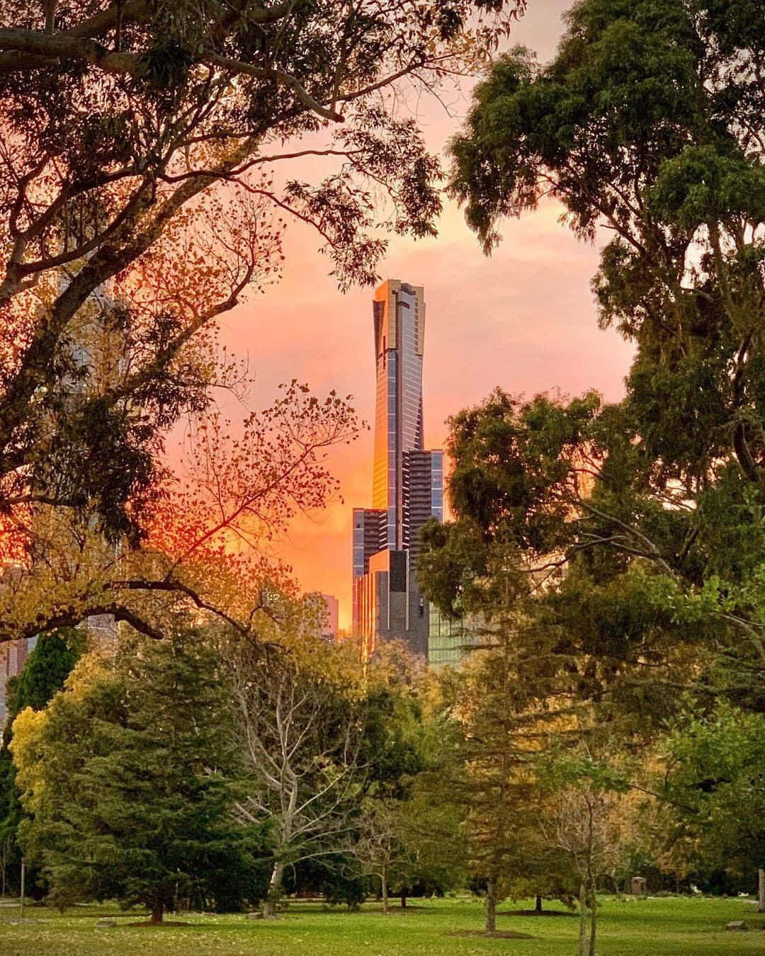Eureka Tower, sunset, orange sky, HD Phone Wallpaper