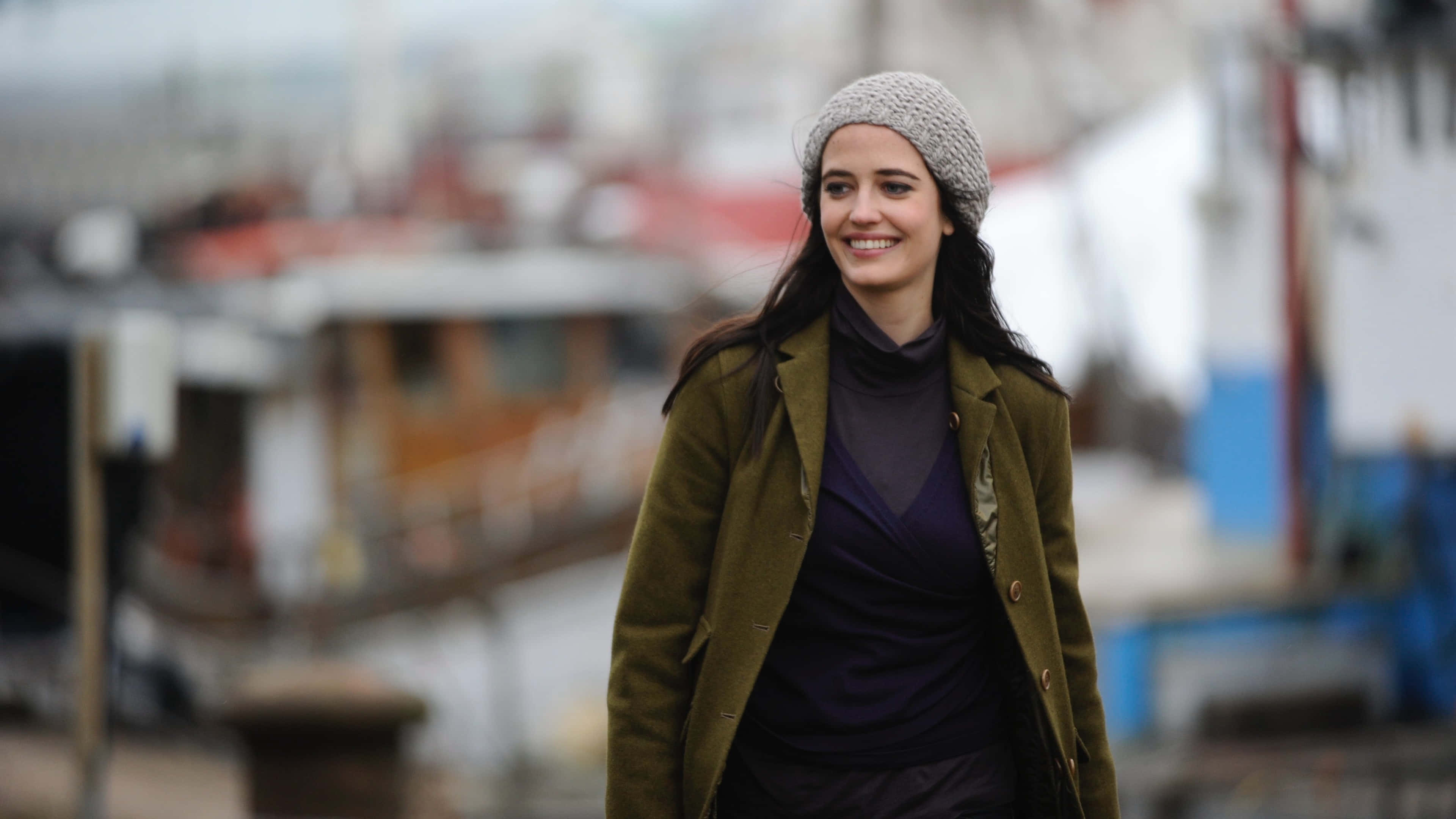 Eva Green, green coat, knit hat, 4K Desktop Wallpaper