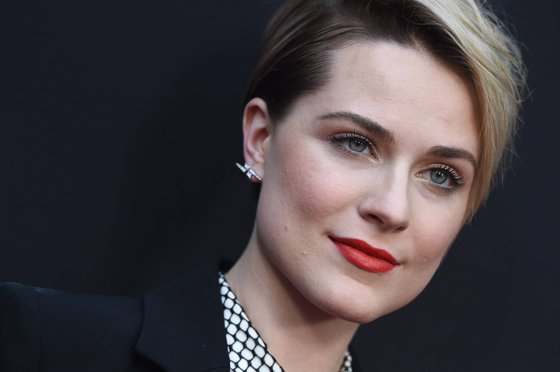 Evan Rachel Wood, smile, forest, HD Desktop Wallpaper