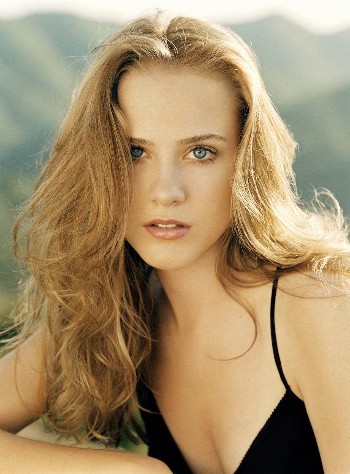 Evan Rachel Wood, golden hair, blue eyes, HD Phone Wallpaper