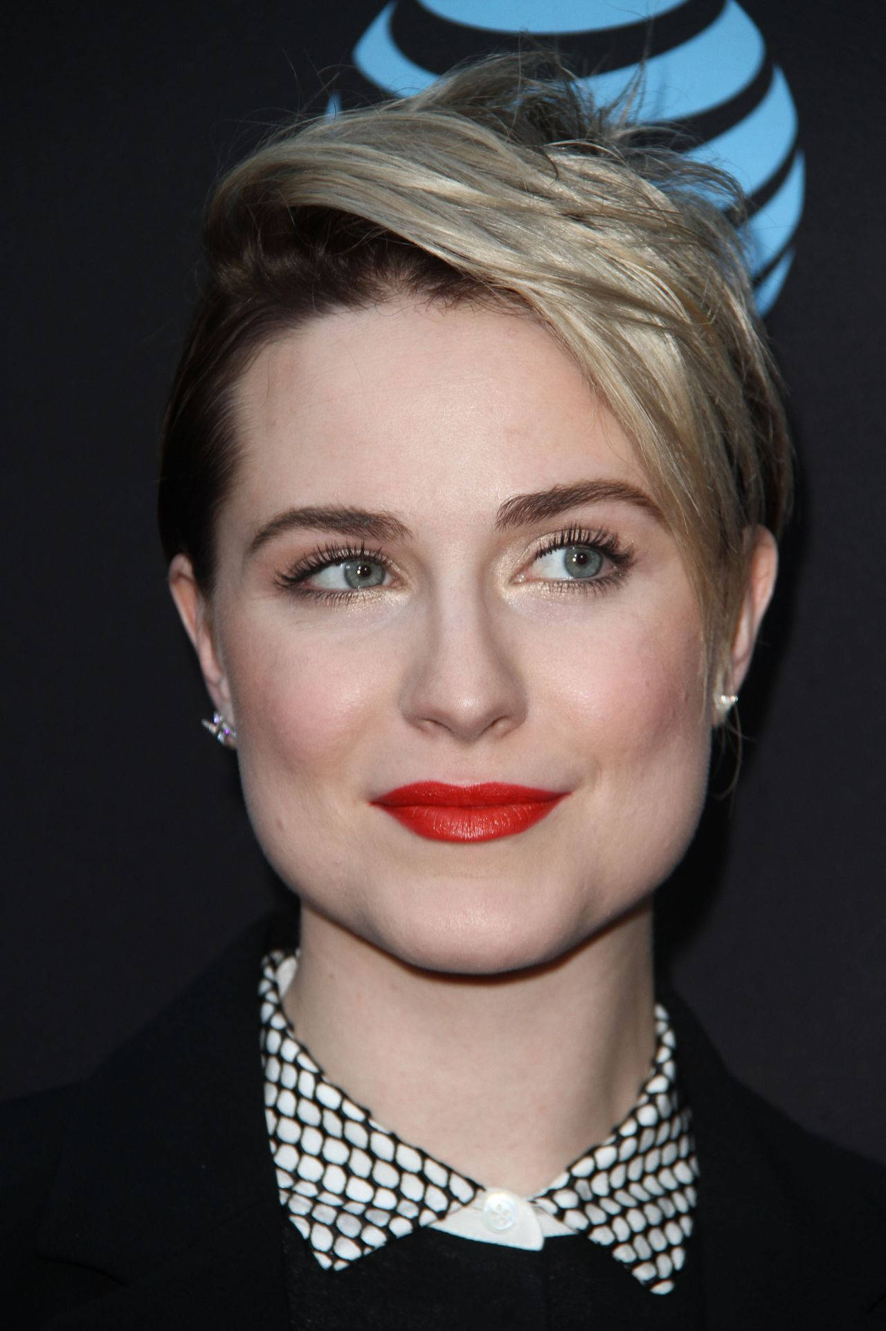 Evan Rachel Wood, red lips, short blonde hair, Full HD Phone Wallpaper