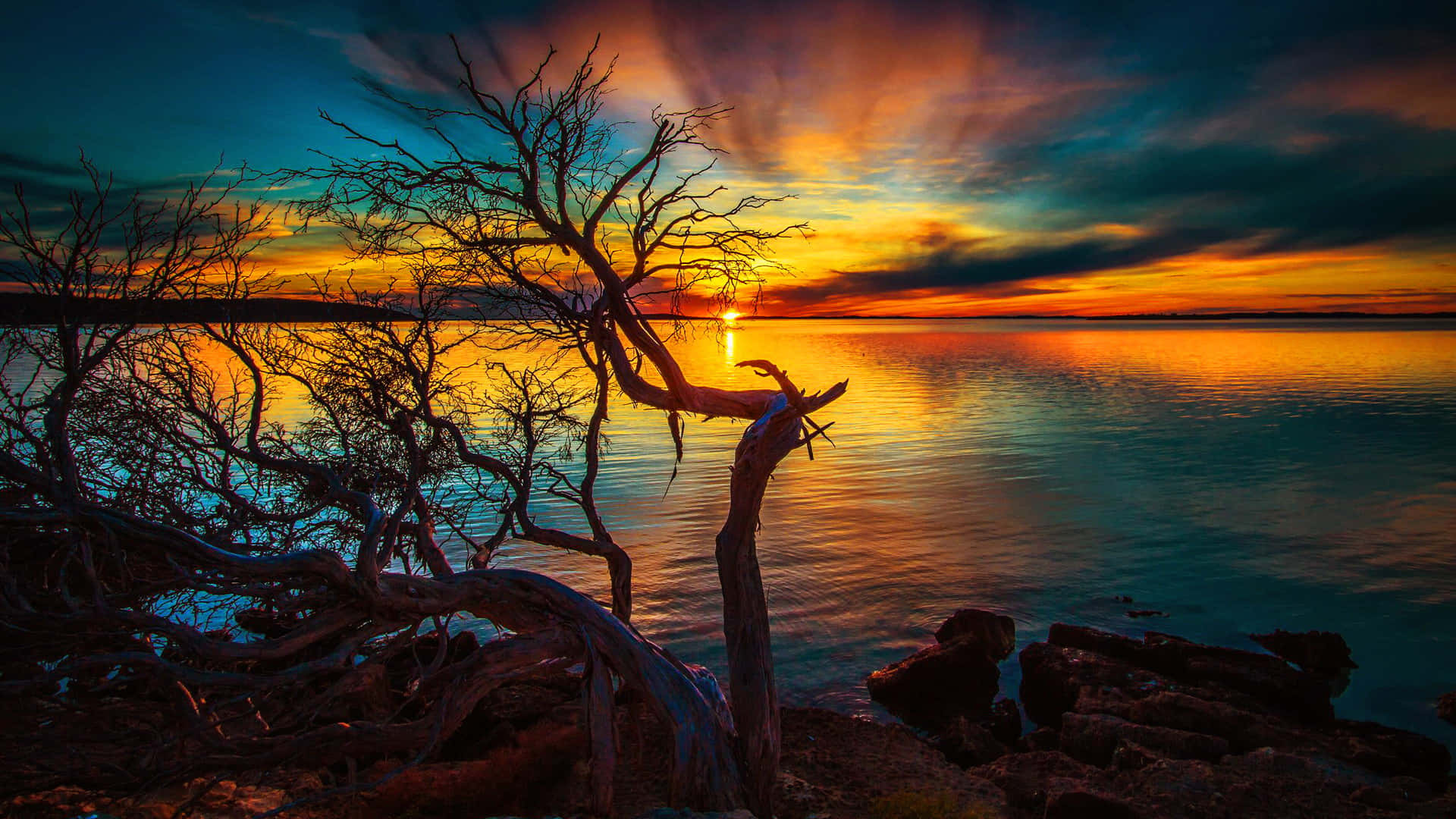 golden evening sky, fiery sunset, calm water, Full HD Desktop Wallpaper