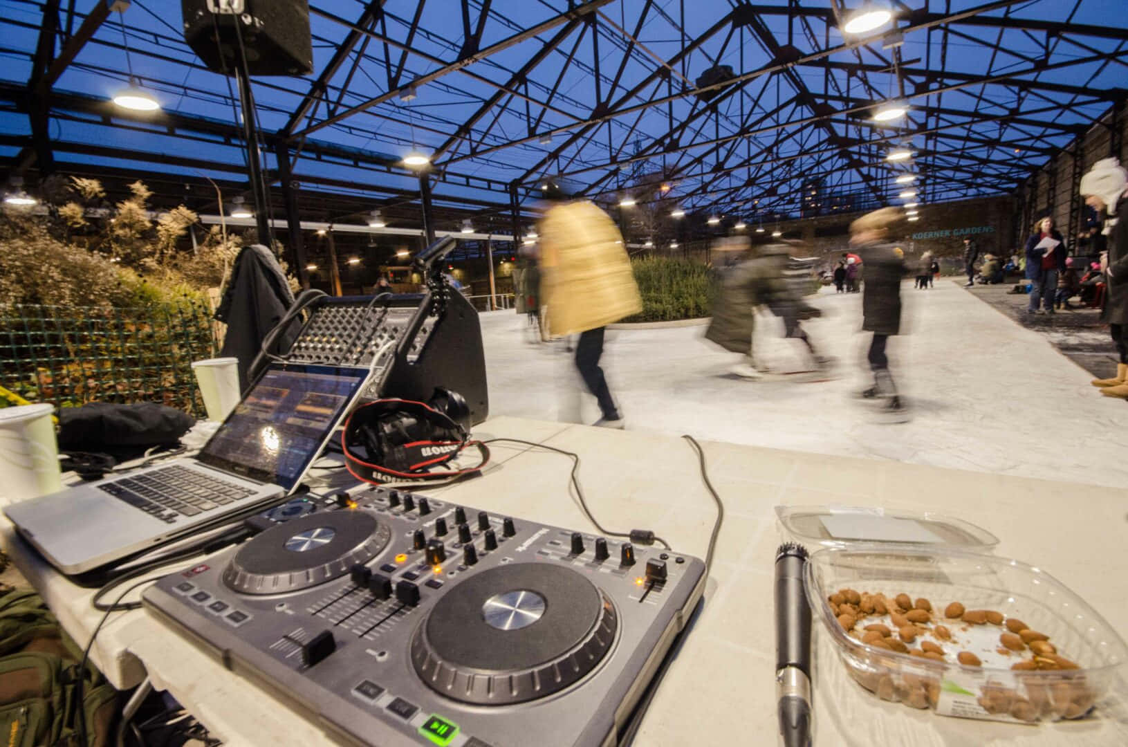 Evergreen Brick Works, DJ booth, laptop, HD Desktop Wallpaper