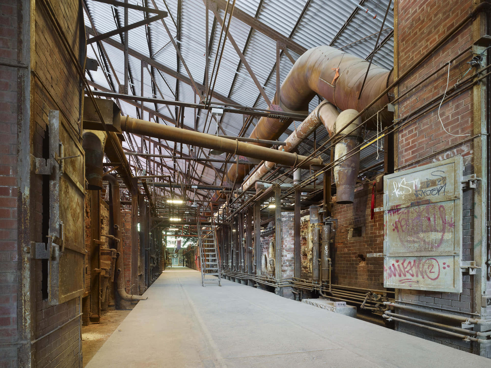 Evergreen Brick Works, industrial corridor, rusted pipes, Full HD Desktop Wallpaper