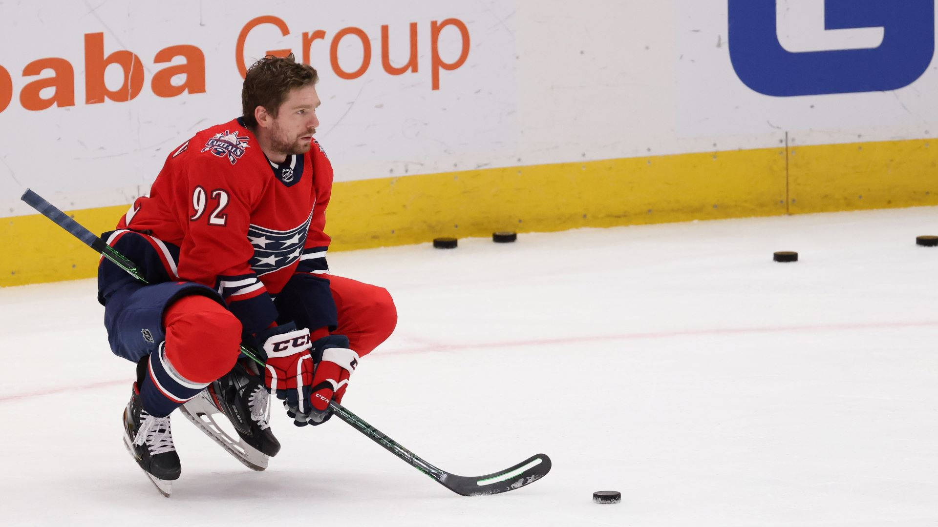 Evgeny Kuznetsov, red jersey, number 92, Full HD Desktop Wallpaper