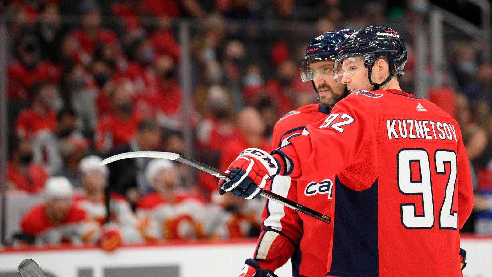Evgeny Kuznetsov, number 92, red jerseys, HD Desktop Wallpaper
