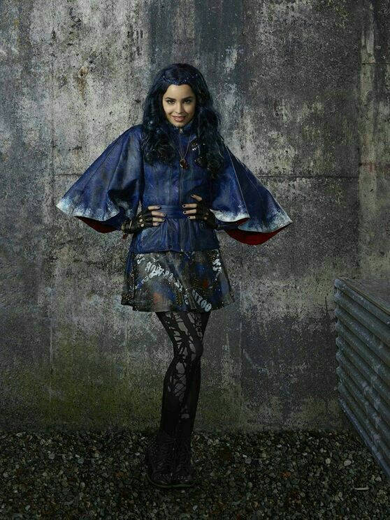 Evie, dark blue cape, Descendants, SD Phone Wallpaper