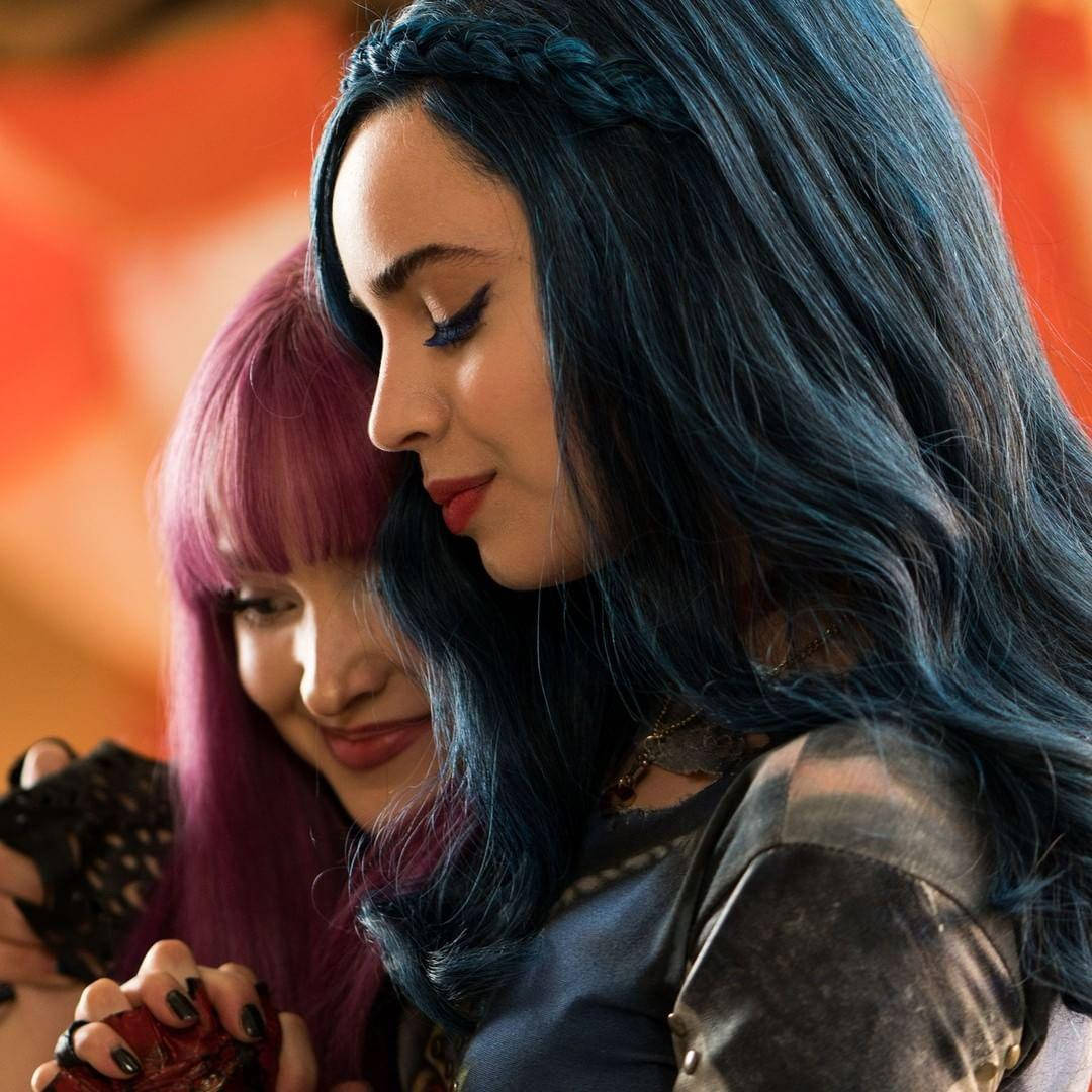 Evie, Descendants, blue hair, SD Desktop Wallpaper