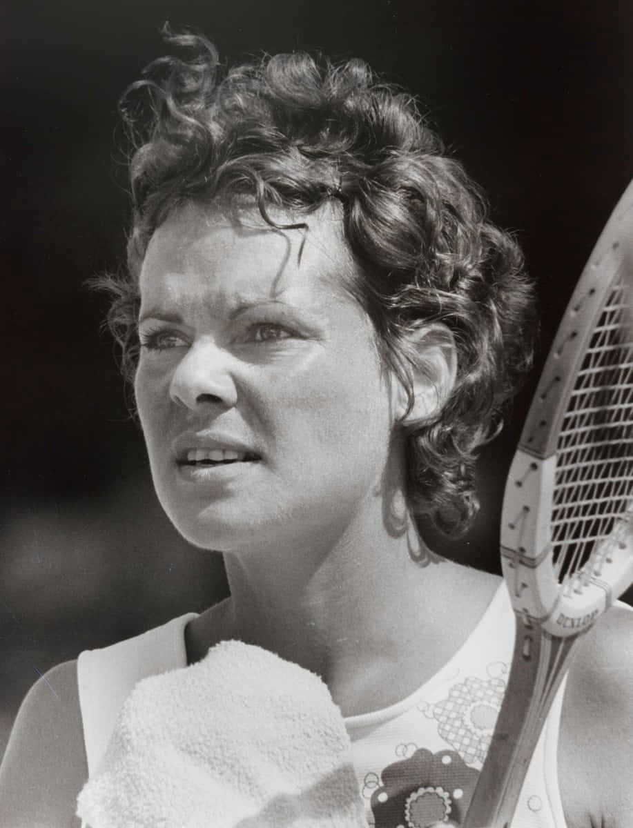 Evonne Goolagong Cawley, female tennis player, curly hair, SD Phone Wallpaper