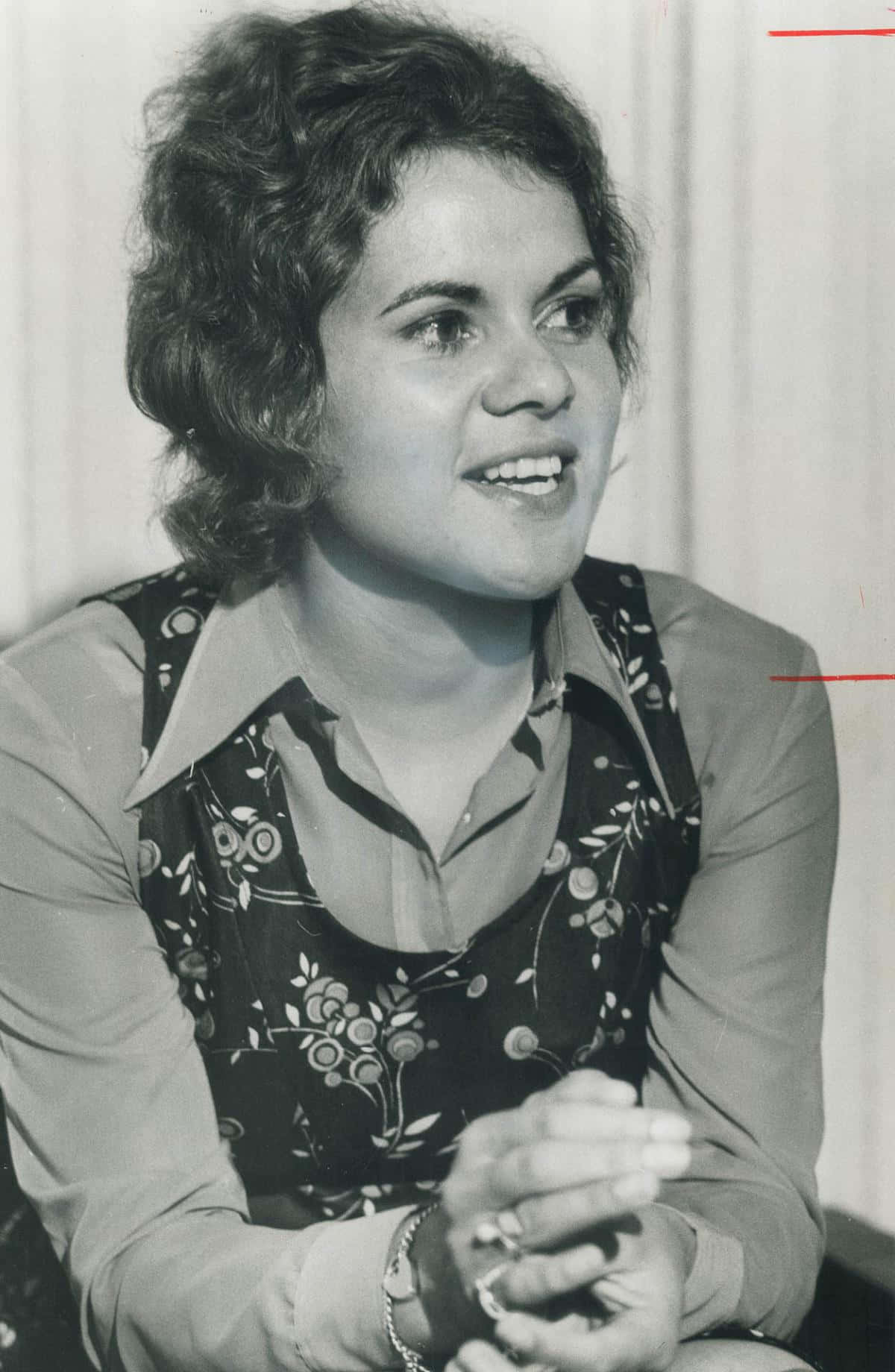 Evonne Goolagong Cawley, black and white portrait, curly hair, HD Phone Wallpaper