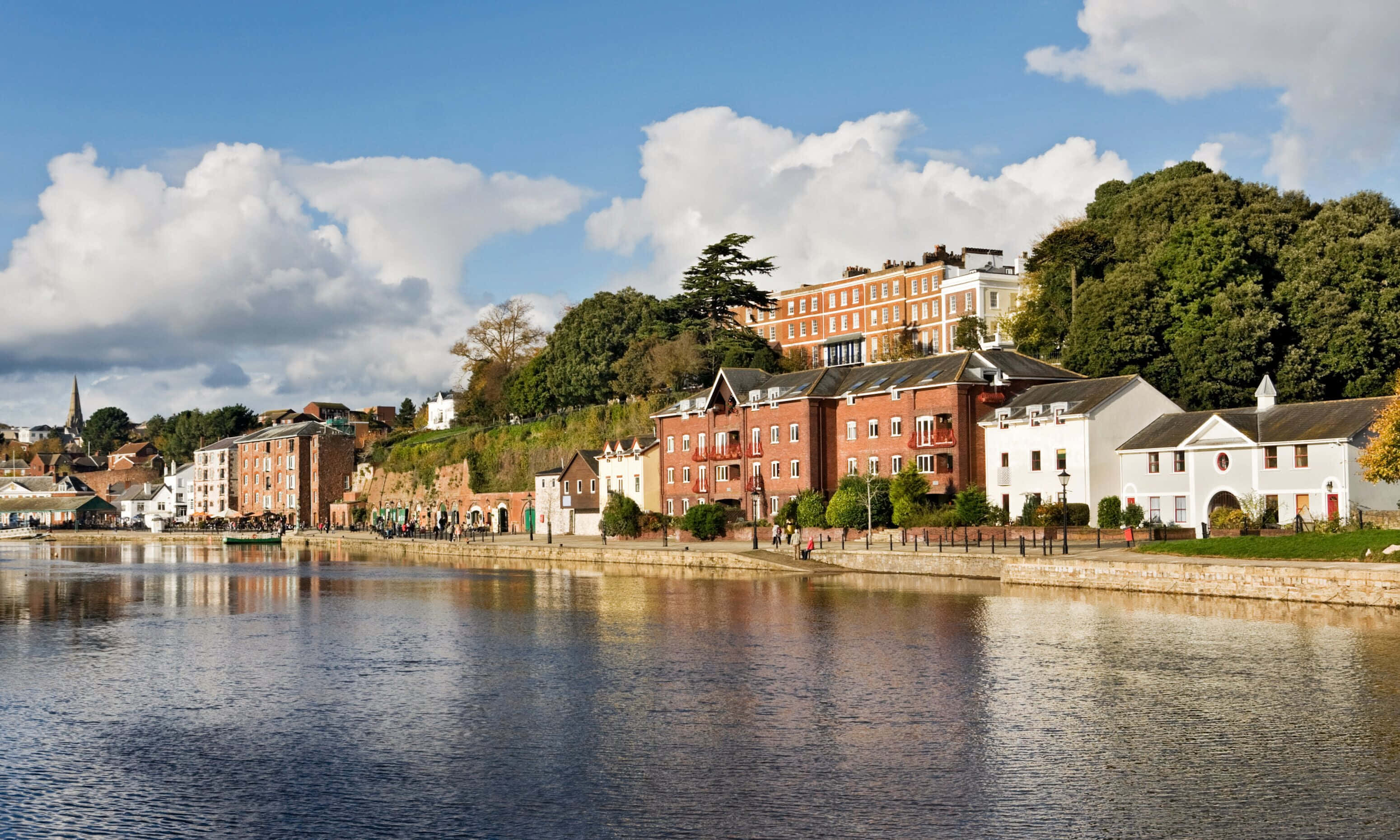 Exeter, riverside, red brick buildings, 2K Desktop Wallpaper