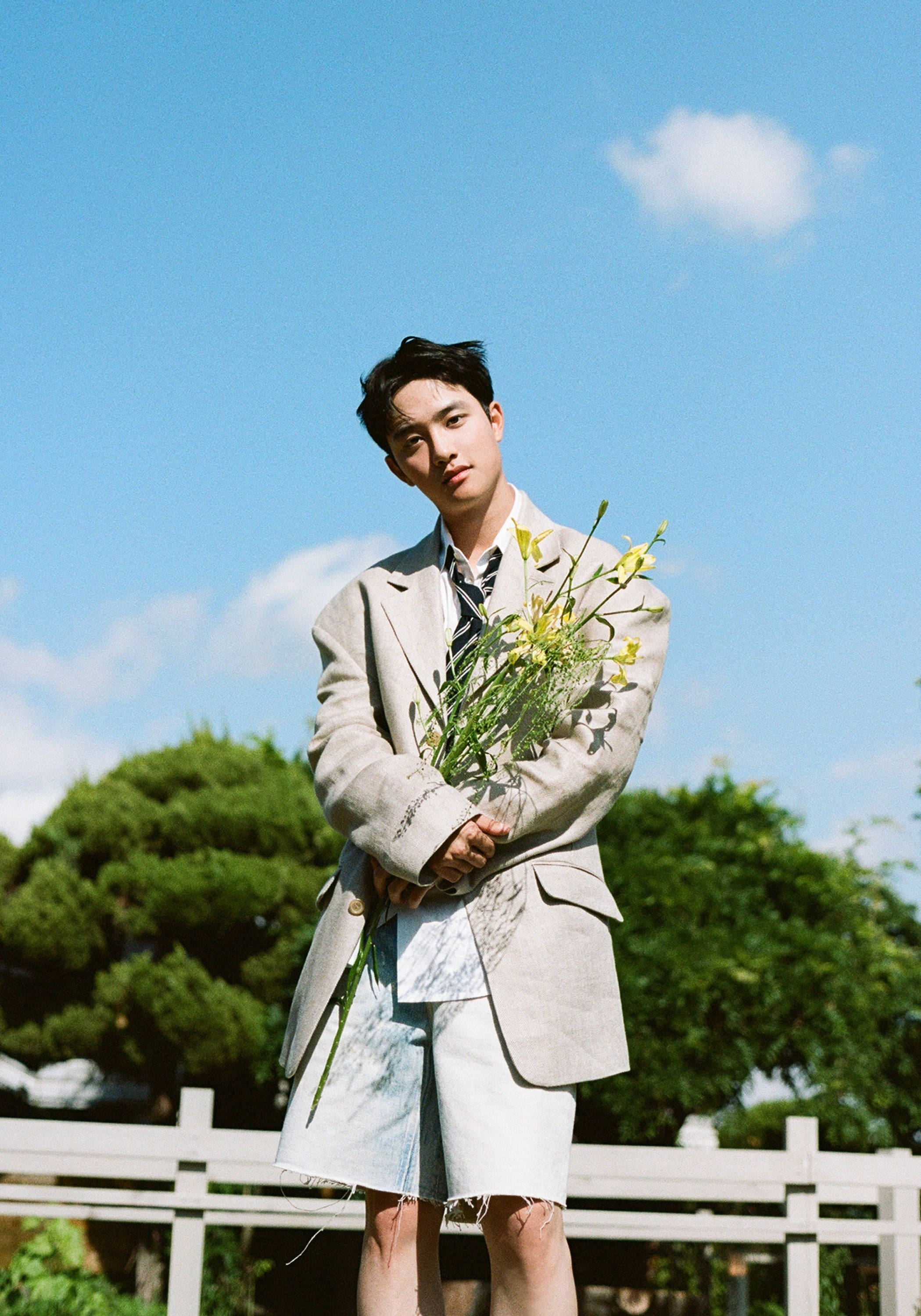 EXO, D.O., beige blazer, 2K Phone Wallpaper