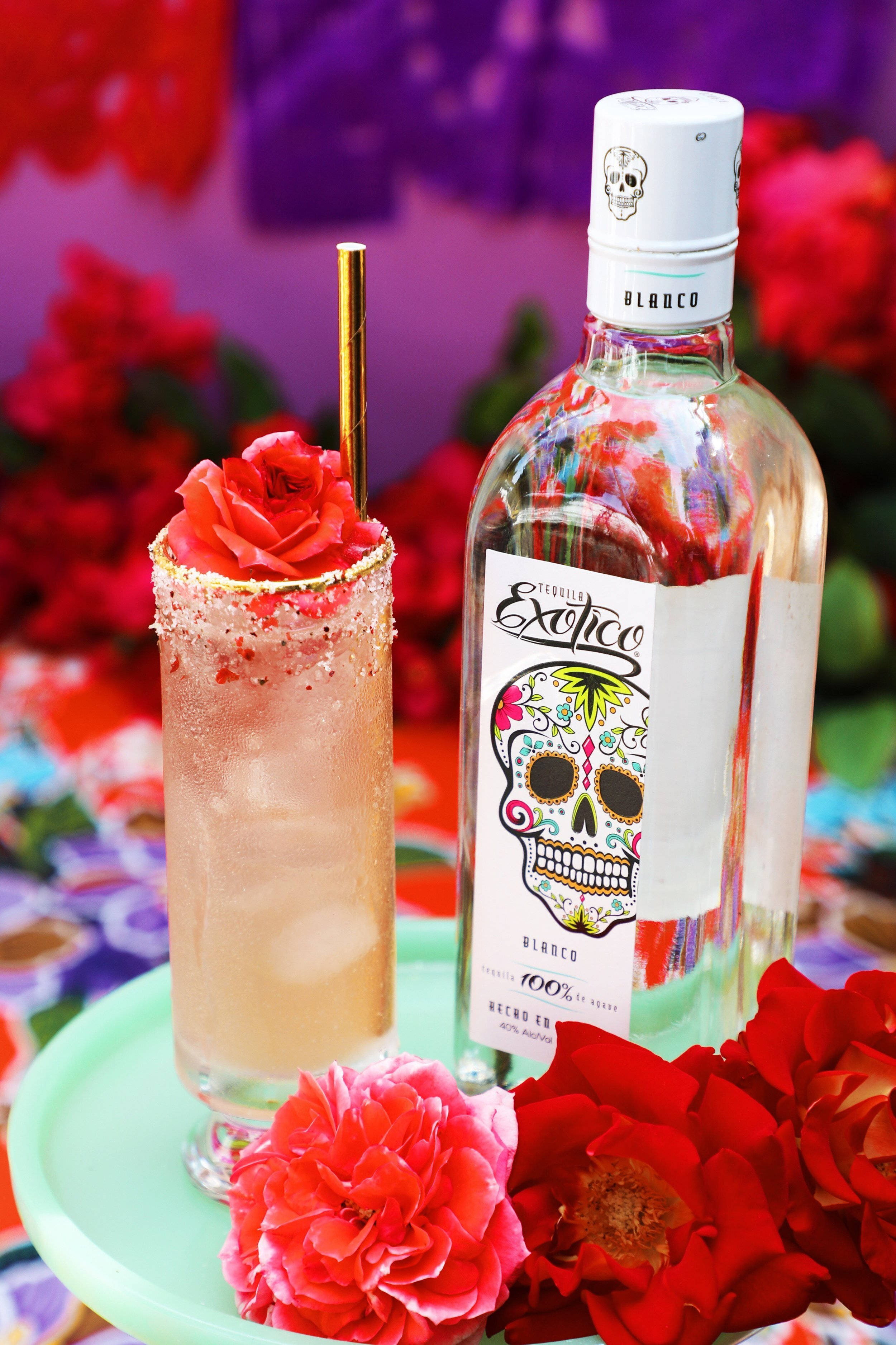 Exotico, tequila cocktail, rose garnish, 2K Phone Wallpaper