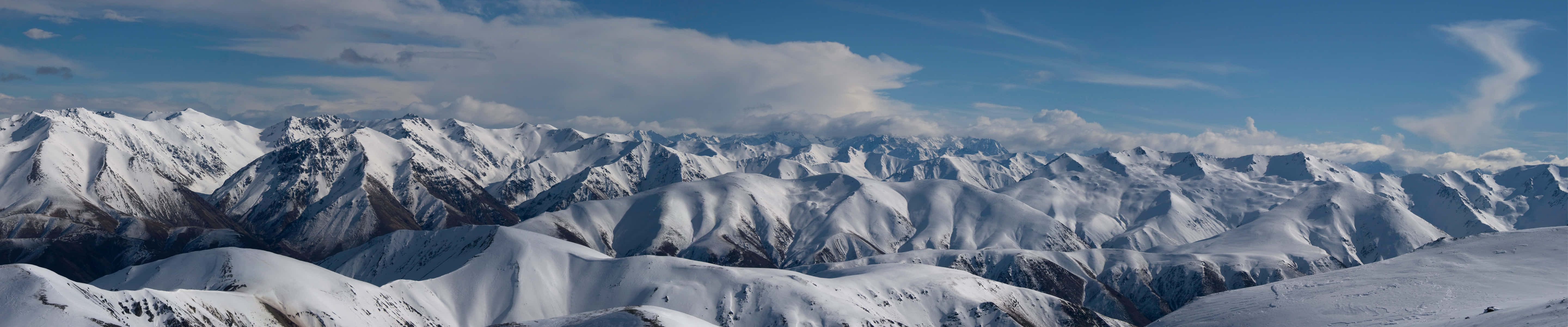 Eyefinity, snow-covered mountains, bright blue sky, 5K Desktop Wallpaper
