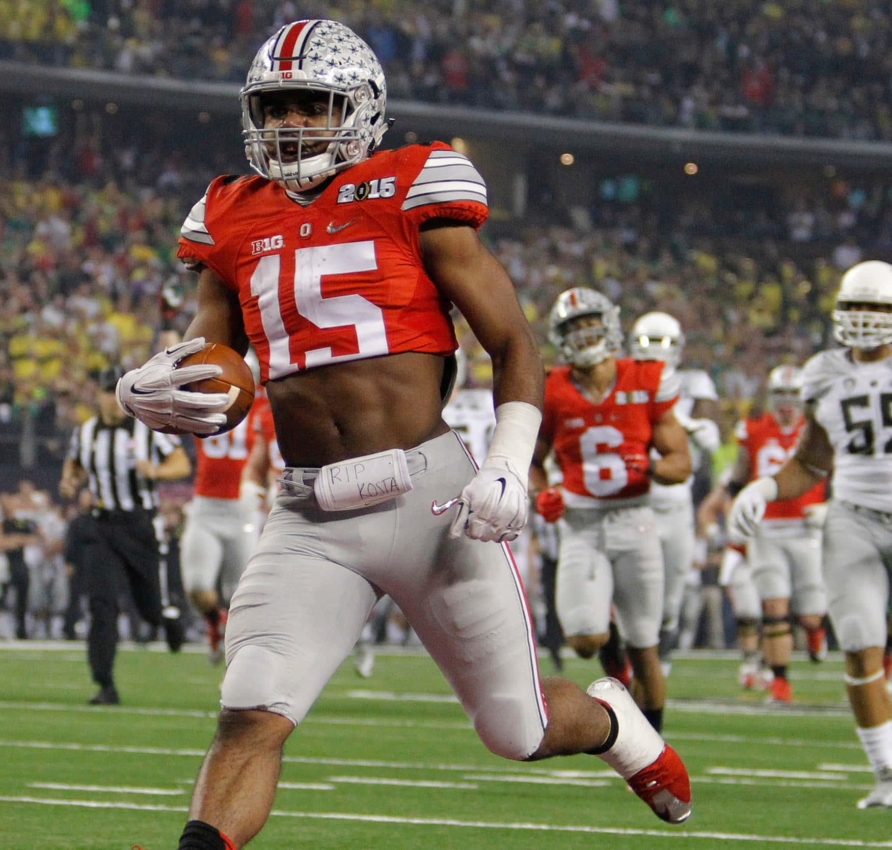 Ezekiel Elliott, red jersey, number 15, HD Desktop Wallpaper