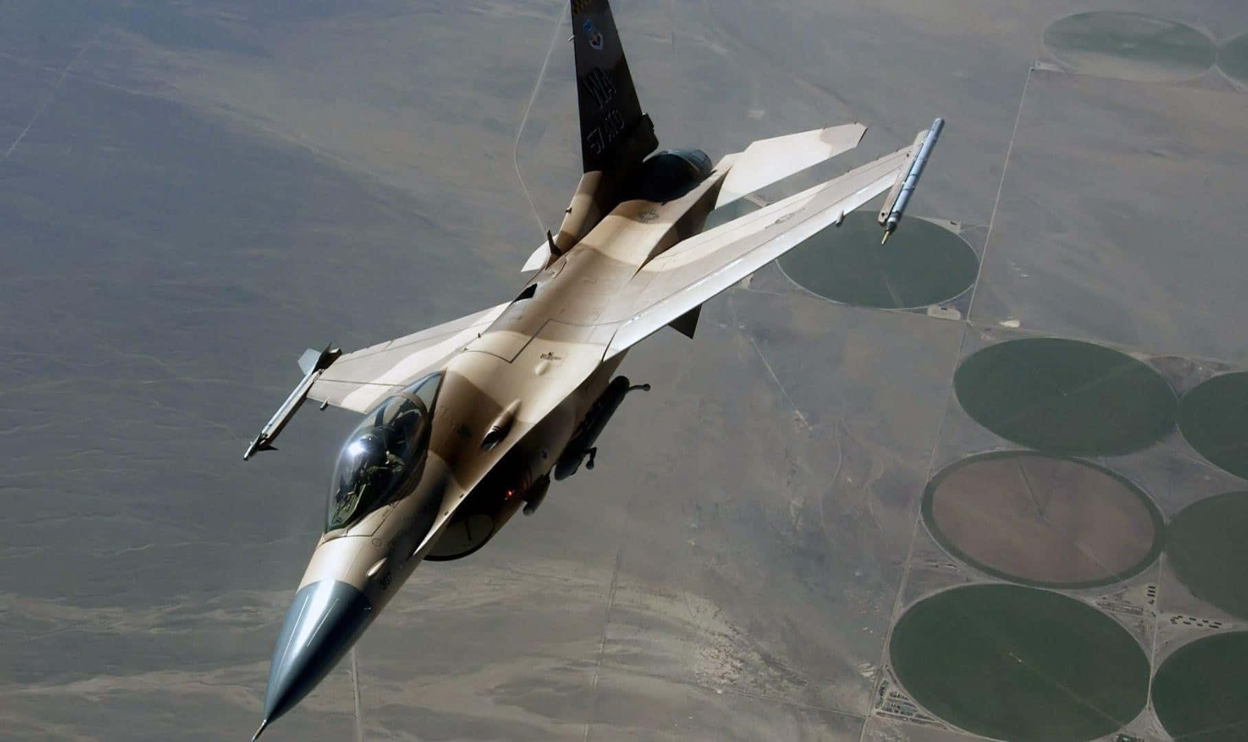 F-16, fighter jet, desert landscape, HD Desktop Wallpaper