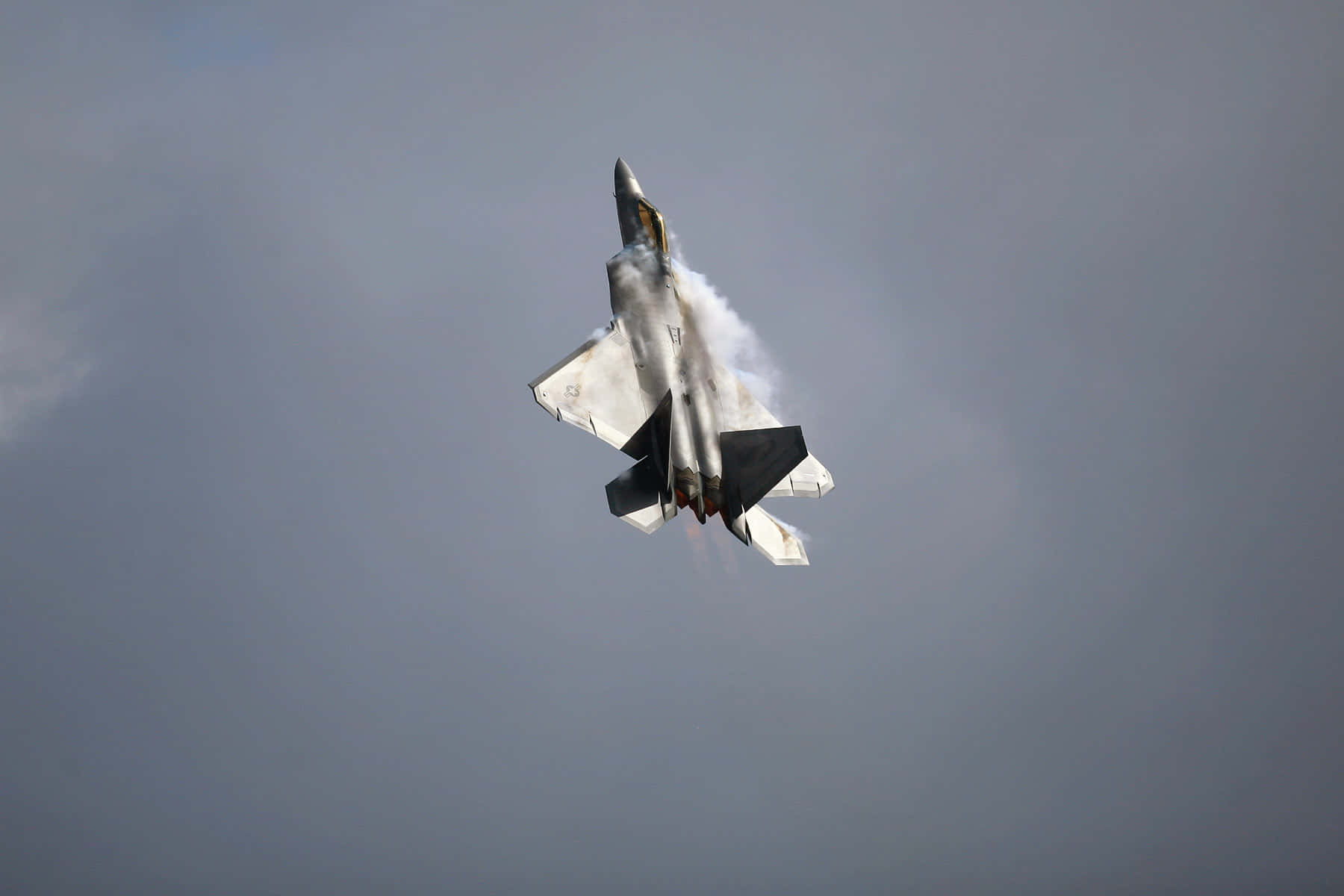 F-22 Raptor, gray sky, white smoke, HD Desktop Wallpaper