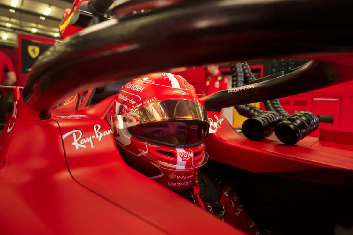 F1 Bahrain, red helmet, red Ferrari race car, SD Desktop Wallpaper