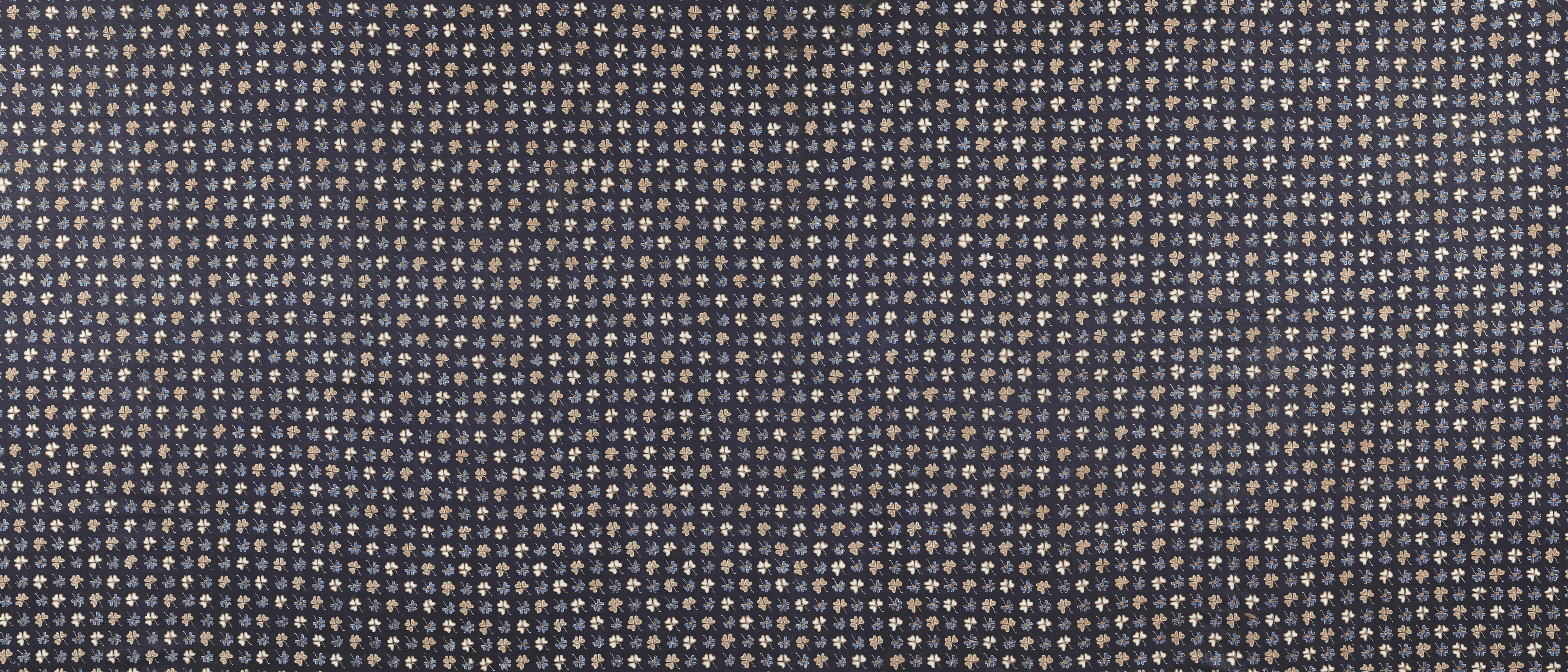 black and white fabric texture, repeating pattern, tiny beige and white floral motifs, 5K Desktop Wallpaper