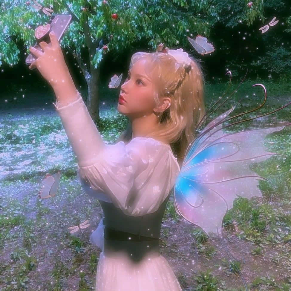 blonde fairy, iridescent wings, magical forest, SD Desktop Wallpaper