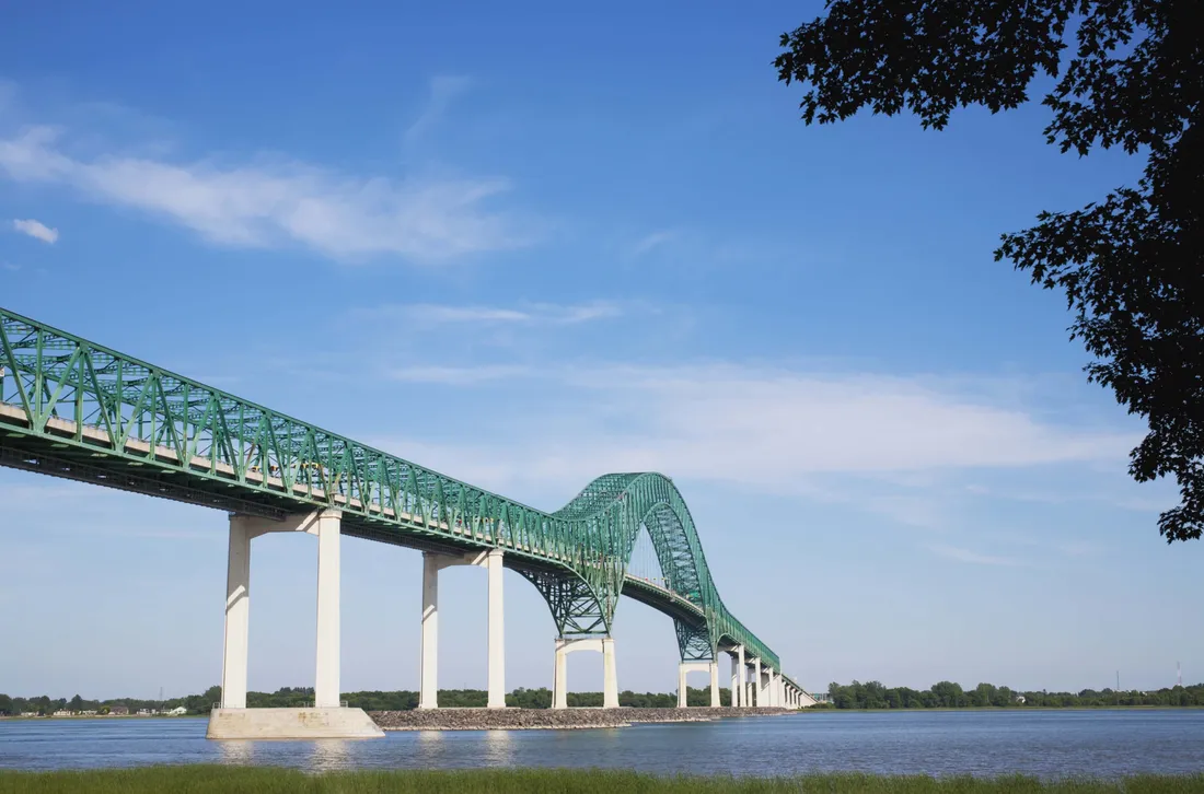 Fall Bridge