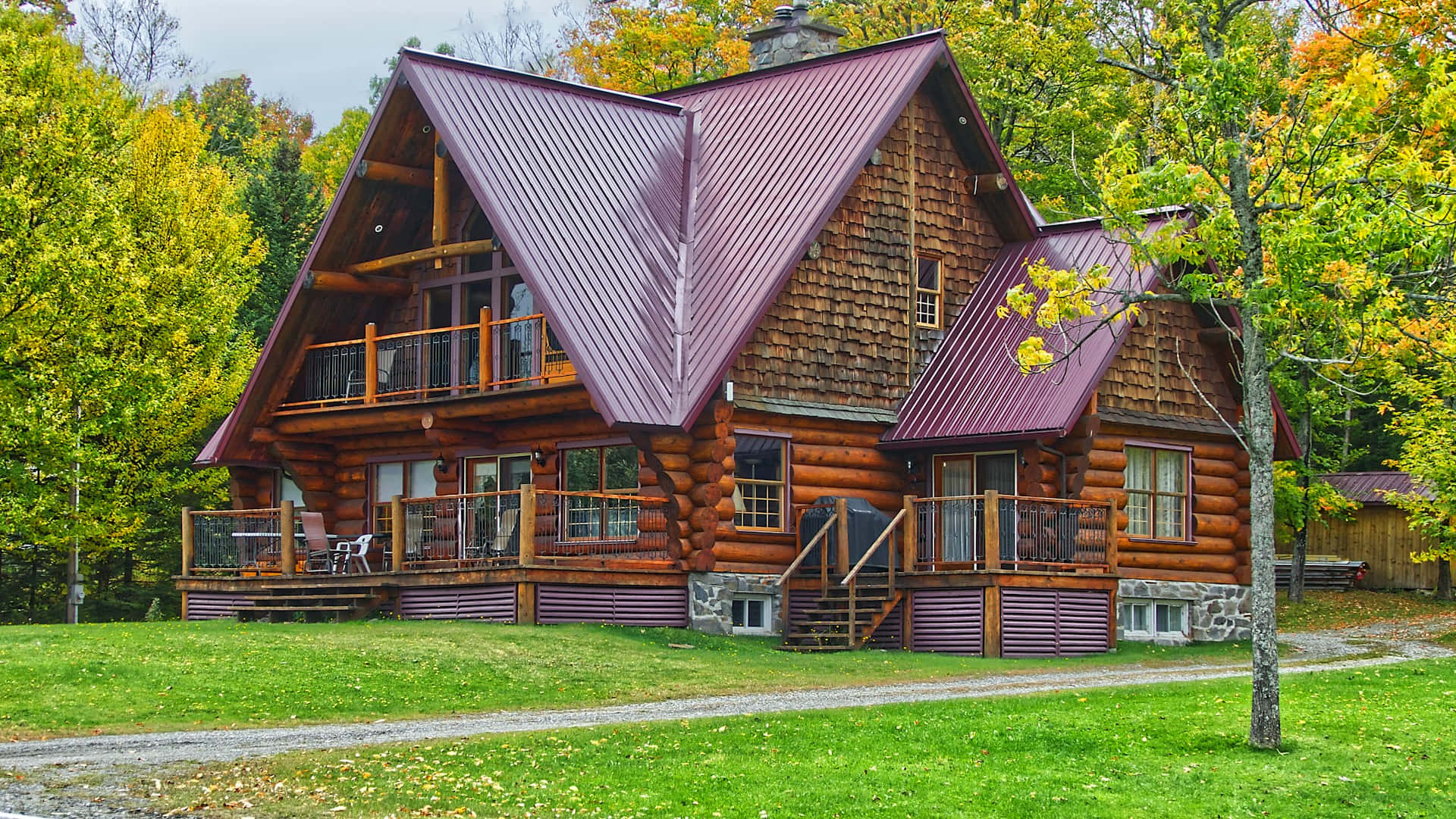 rustic log cabin, maroon metal roof, autumn trees, Full HD Desktop Wallpaper