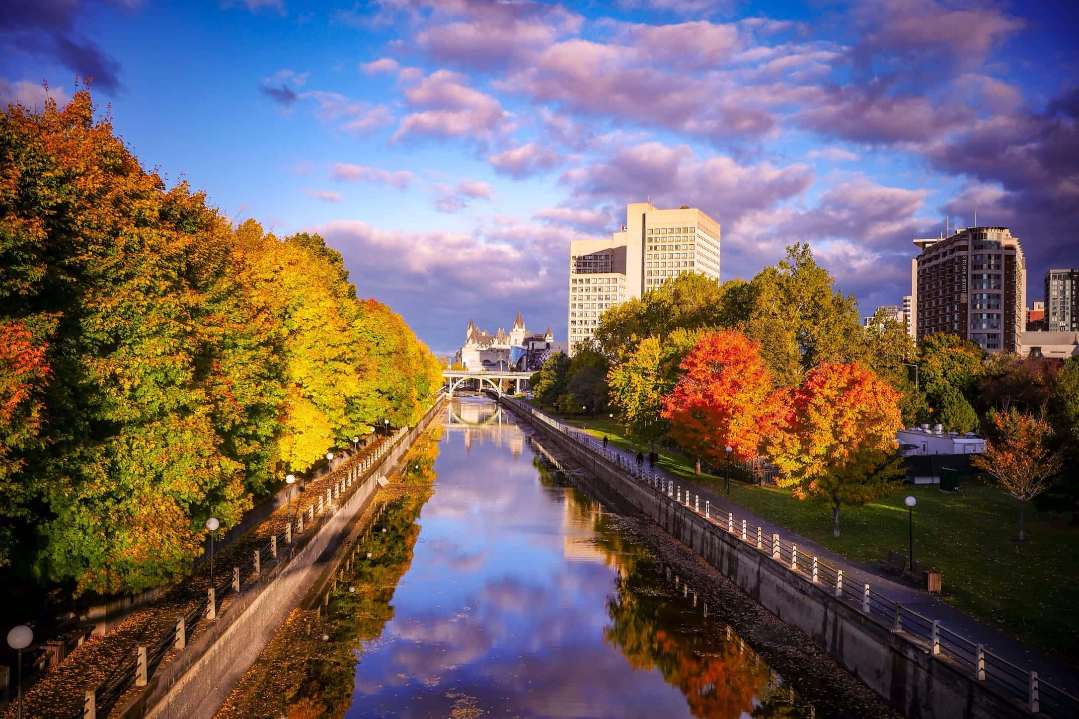 Fall City, autumn, canal, Full HD Desktop Wallpaper