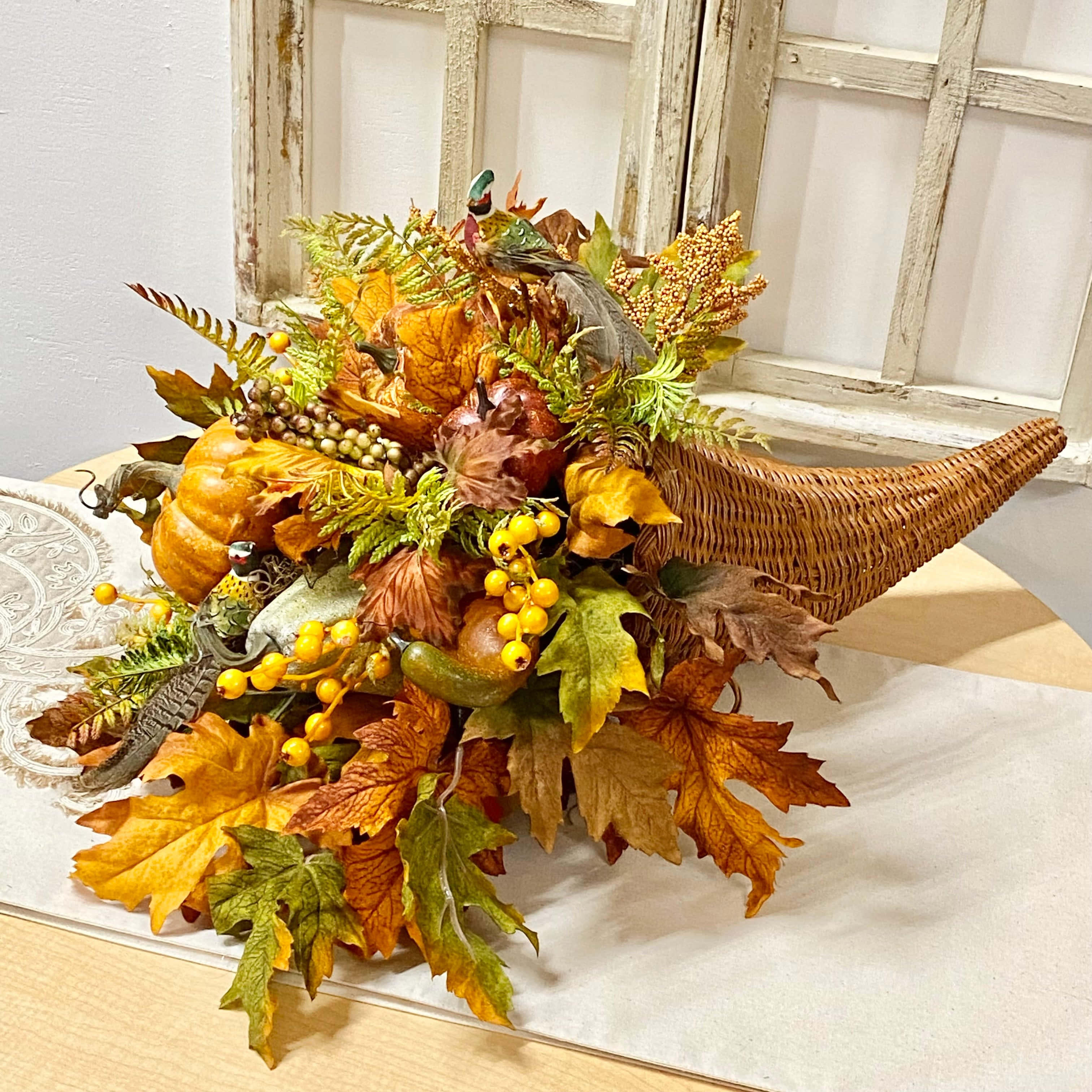 Fall Cornucopia, pumpkins, berries, 2K Desktop Wallpaper