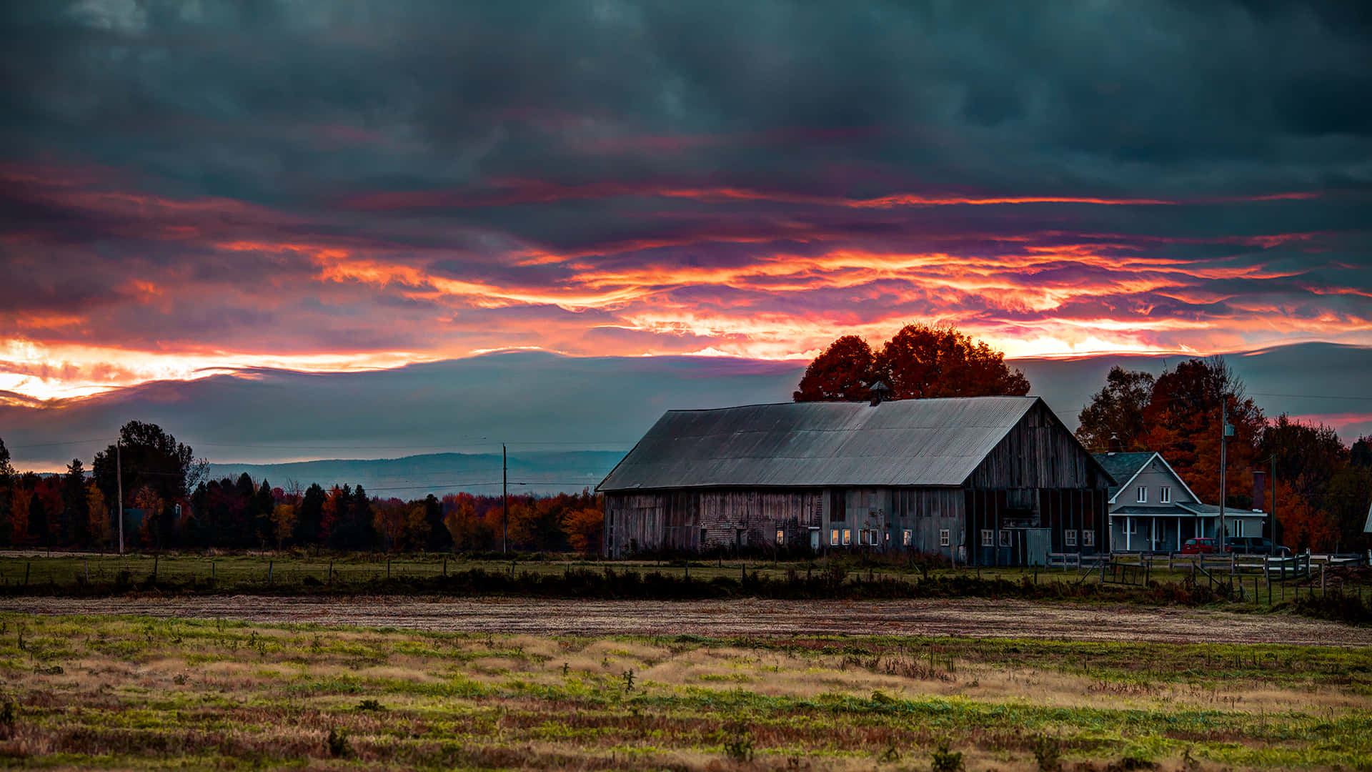 weathered barn, field, dramatic sunset sky, Full HD Desktop Wallpaper
