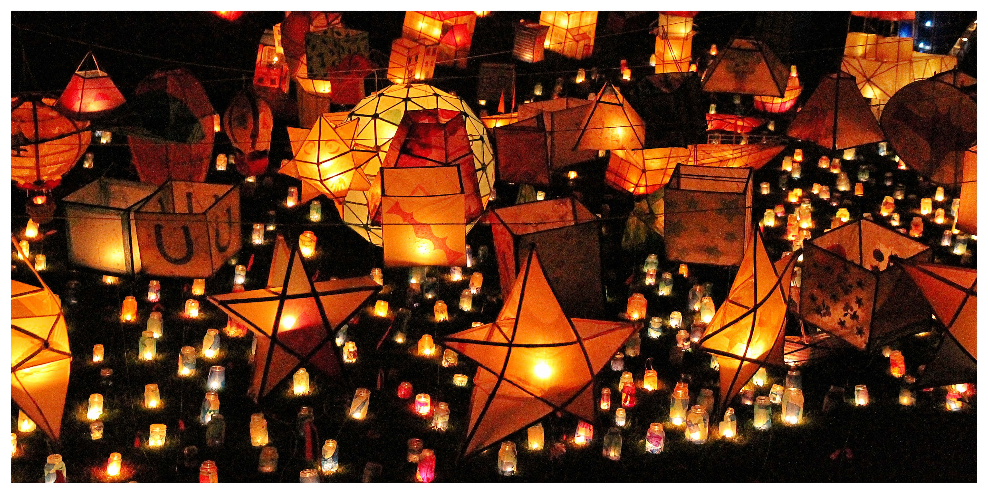 Fall Festival, glowing paper lanterns, candles, 4K Desktop Wallpaper