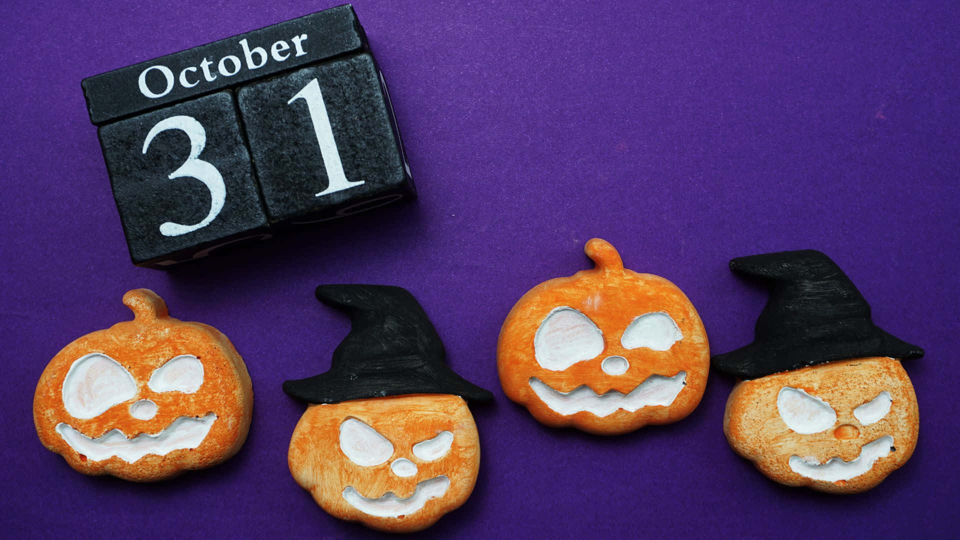 October 31st, orange pumpkin-shaped cookies, witch hats, Full HD Desktop Wallpaper