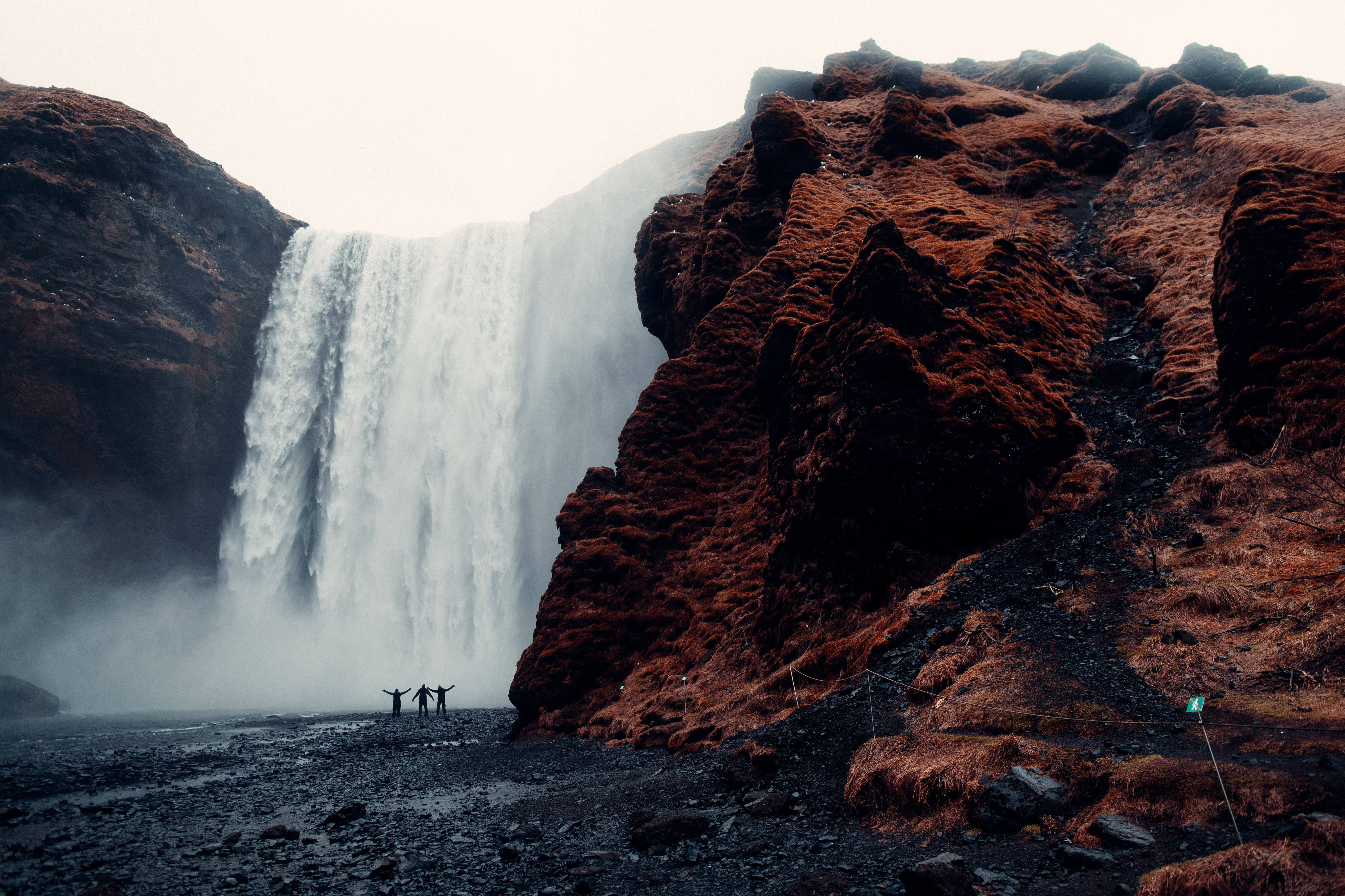 Waterfalls 4K HD Laptop, massive cascading waterfall, rugged reddish-brown cliffs, 5K Desktop Wallpaper