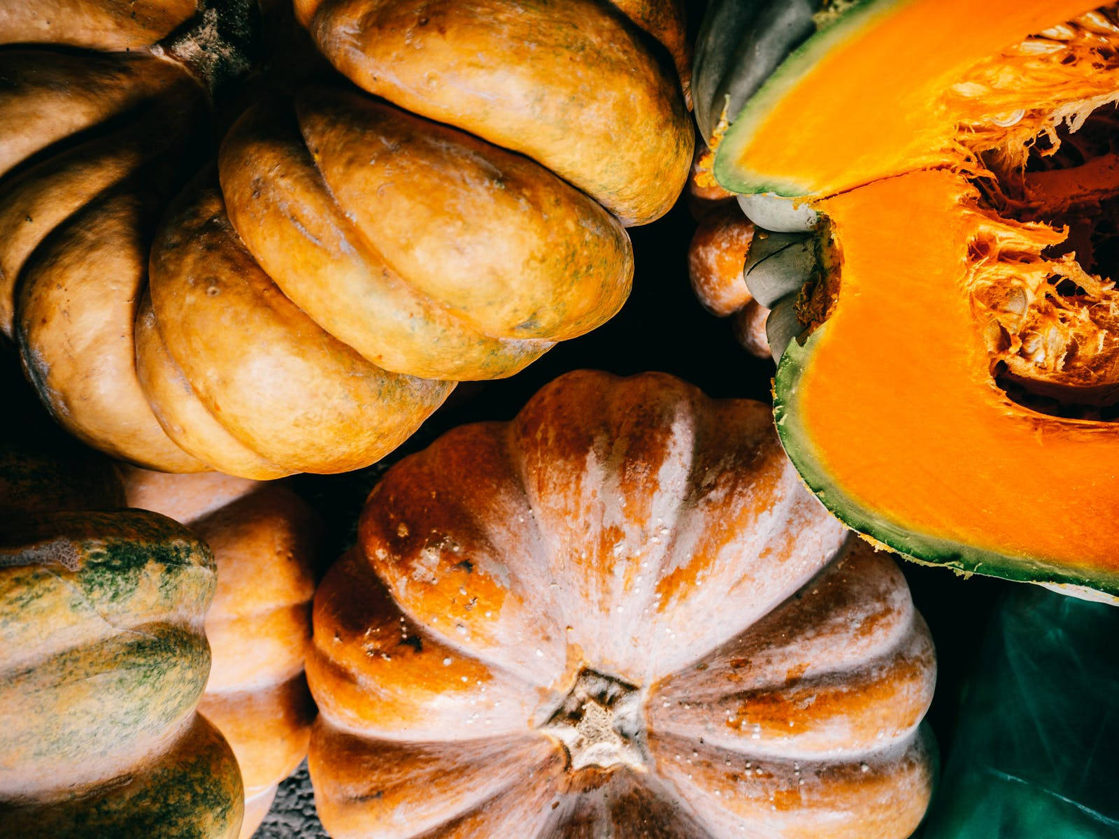 rustic fall pumpkins, orange, green, HD Desktop Wallpaper