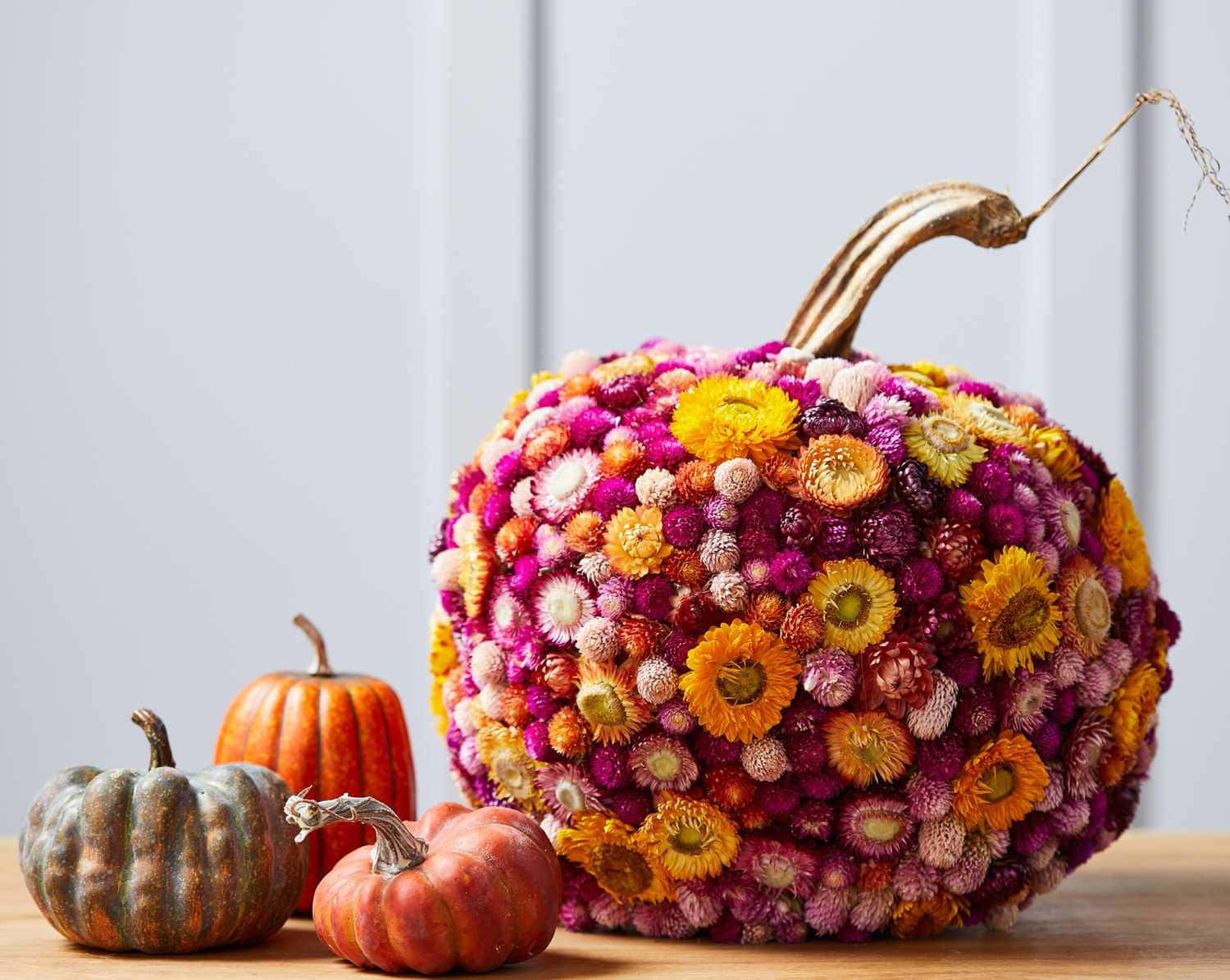 Fall Thanksgiving, floral pumpkin, colorful dried flowers, HD Desktop Wallpaper