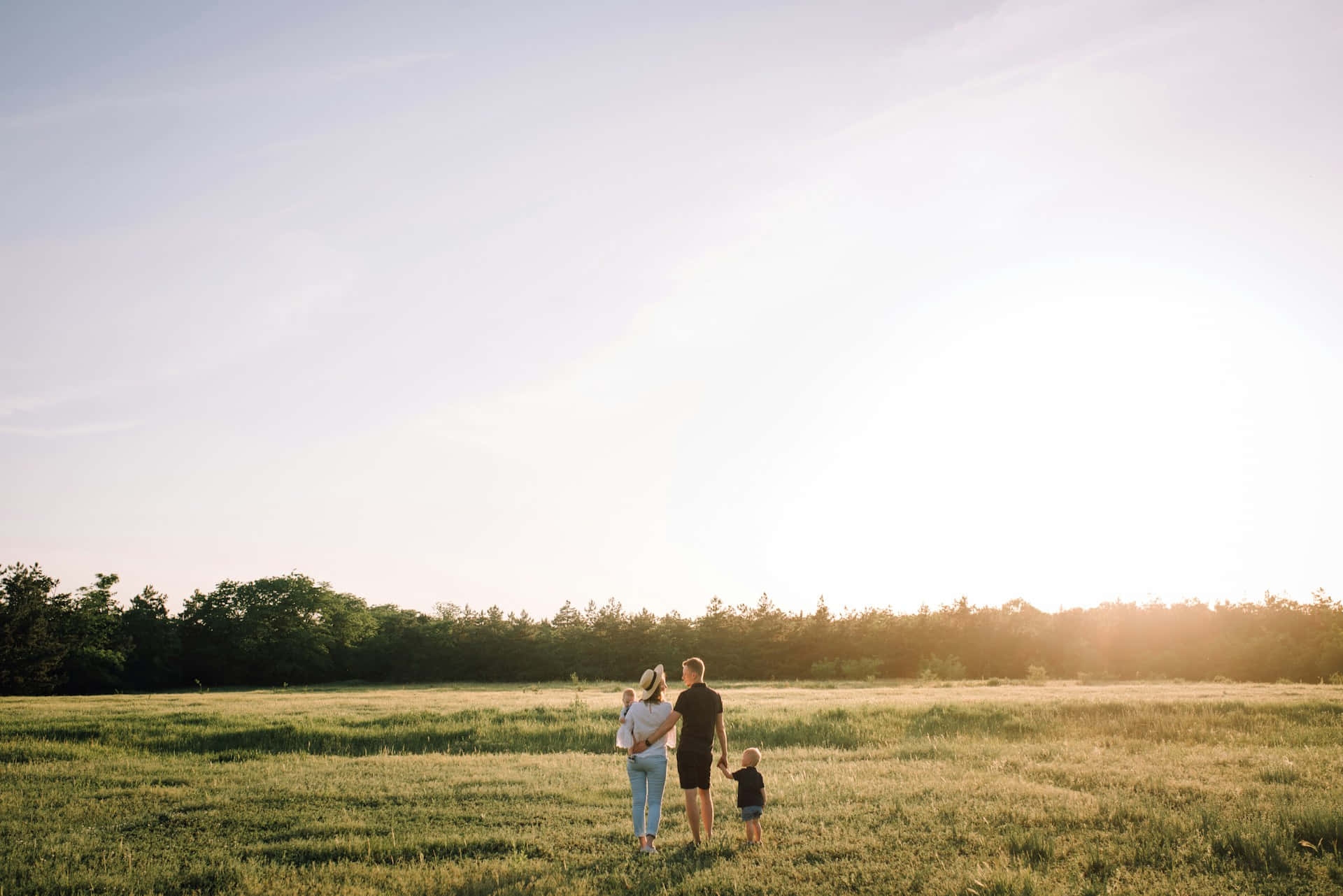 Family, Sunset, Grassy field, Full HD Desktop Wallpaper