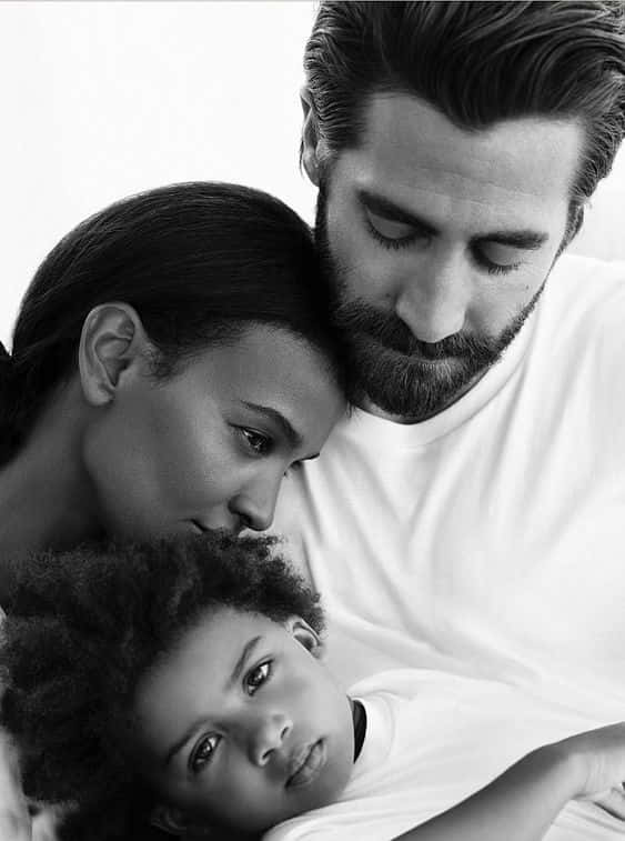 Family Portrait, black and white, family of three, SD Phone Wallpaper