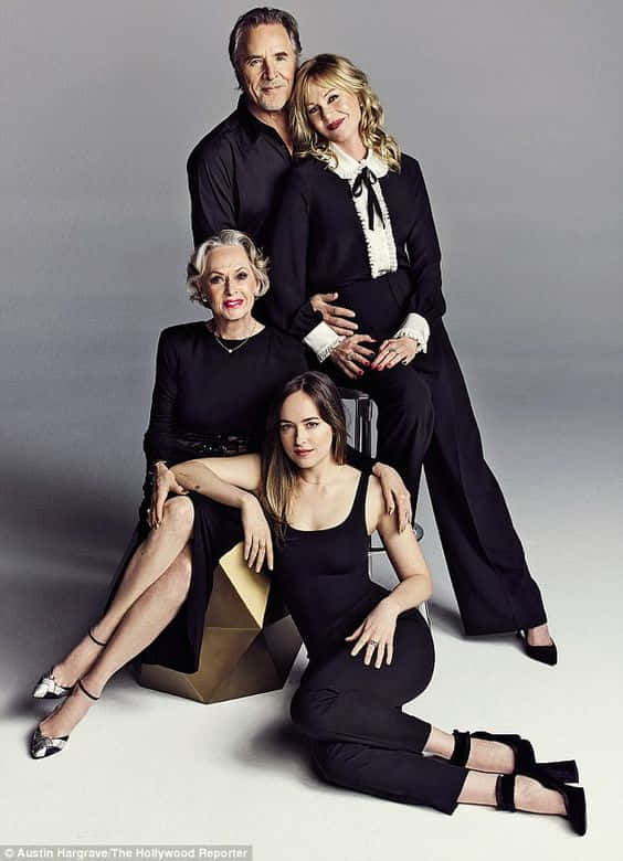 Family Portrait, studio, black outfits, SD Phone Wallpaper