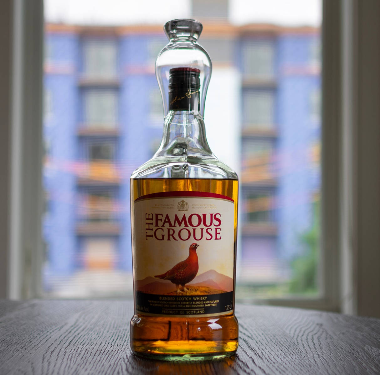 The Famous Grouse, blended whisky, clear bottle, SD Desktop Wallpaper