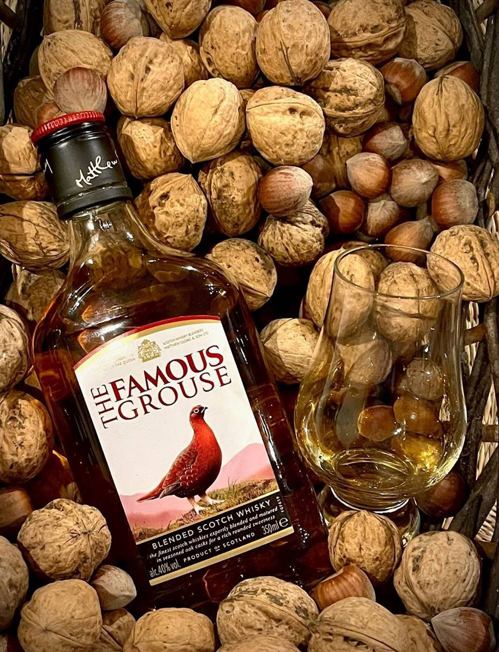 Famous Grouse, Blended Scotch, walnuts, HD Phone Wallpaper