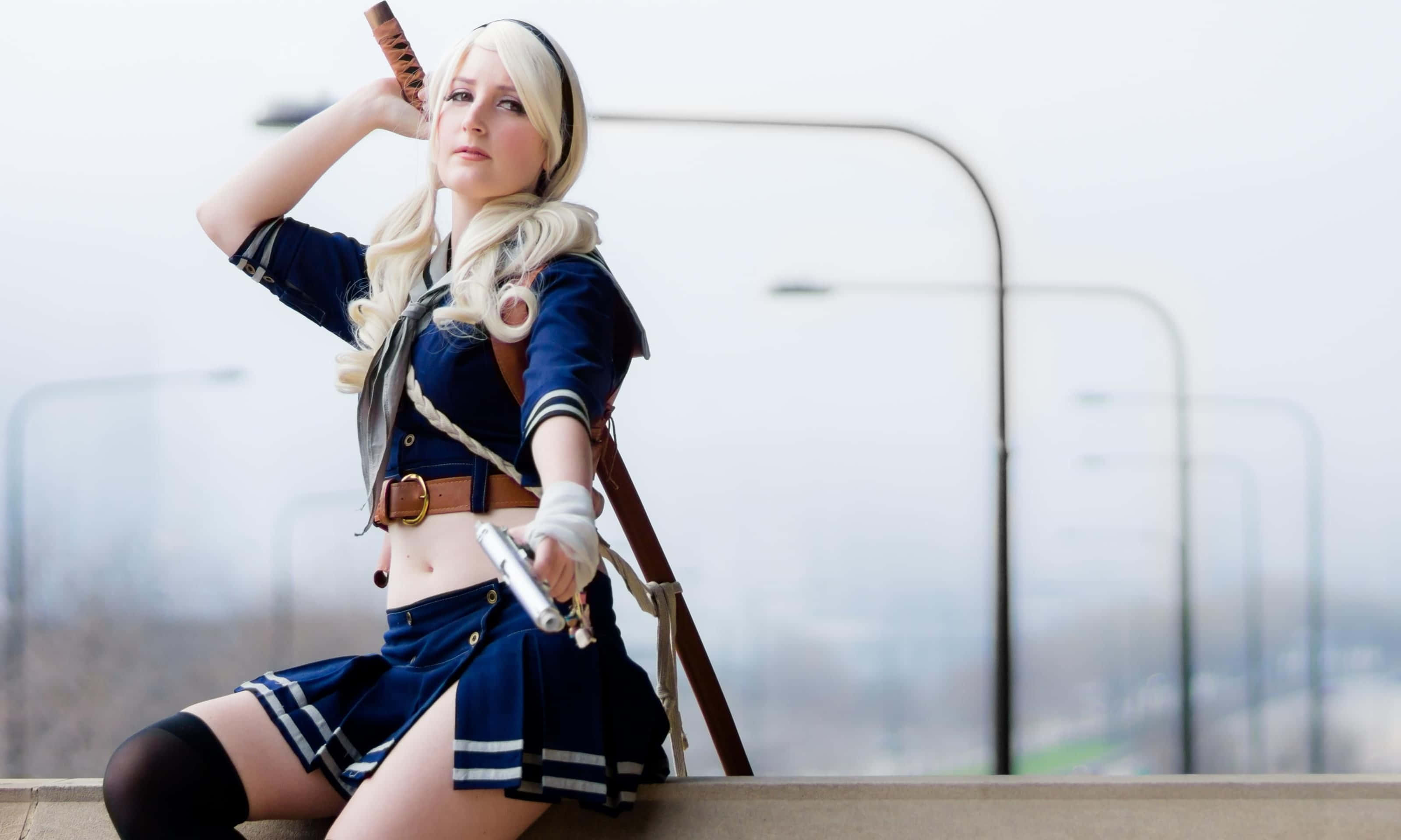 blonde cosplayer, blue sailor outfit, sword, 2K Desktop Wallpaper