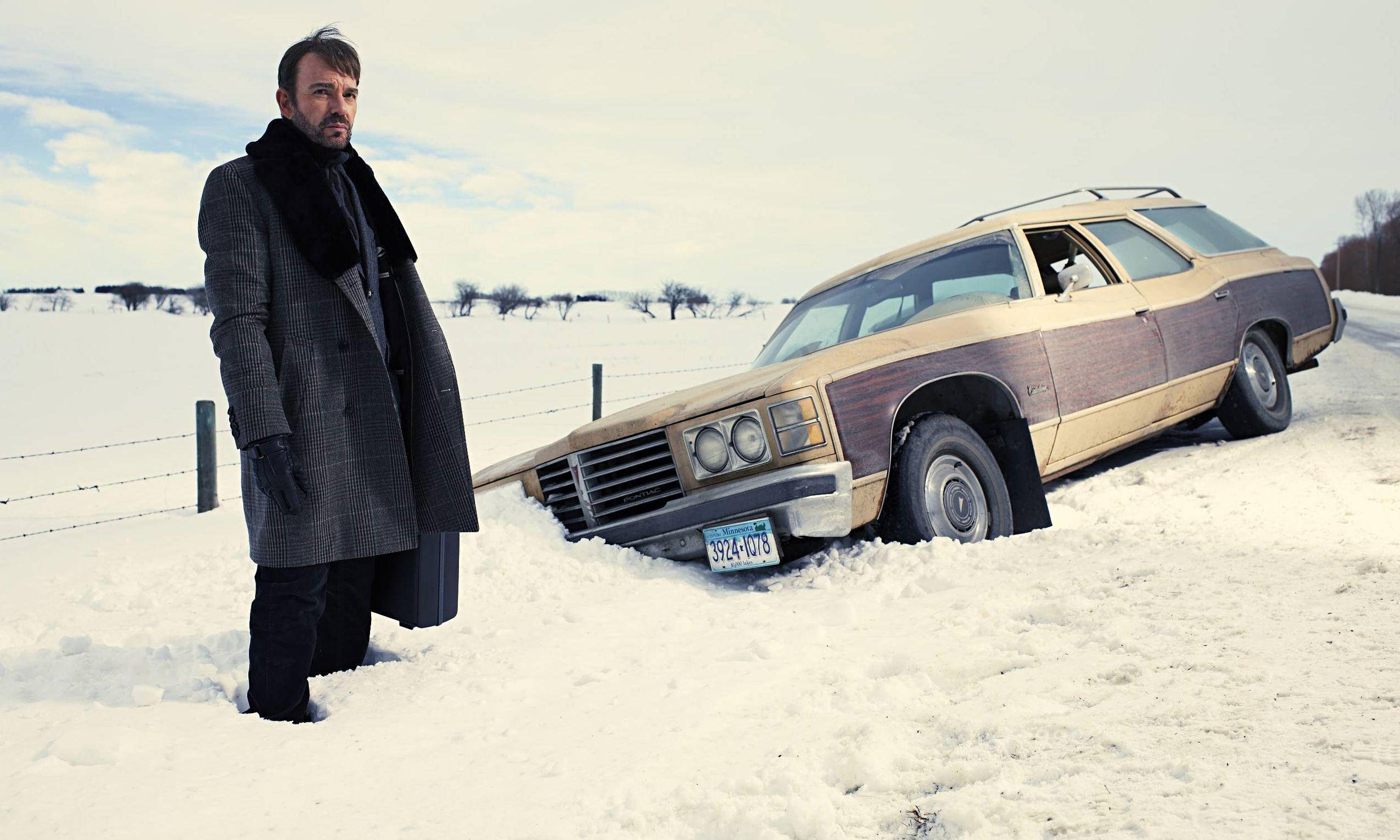 Fargo, snow car, vintage wood-paneled station wagon, Full HD Desktop Wallpaper