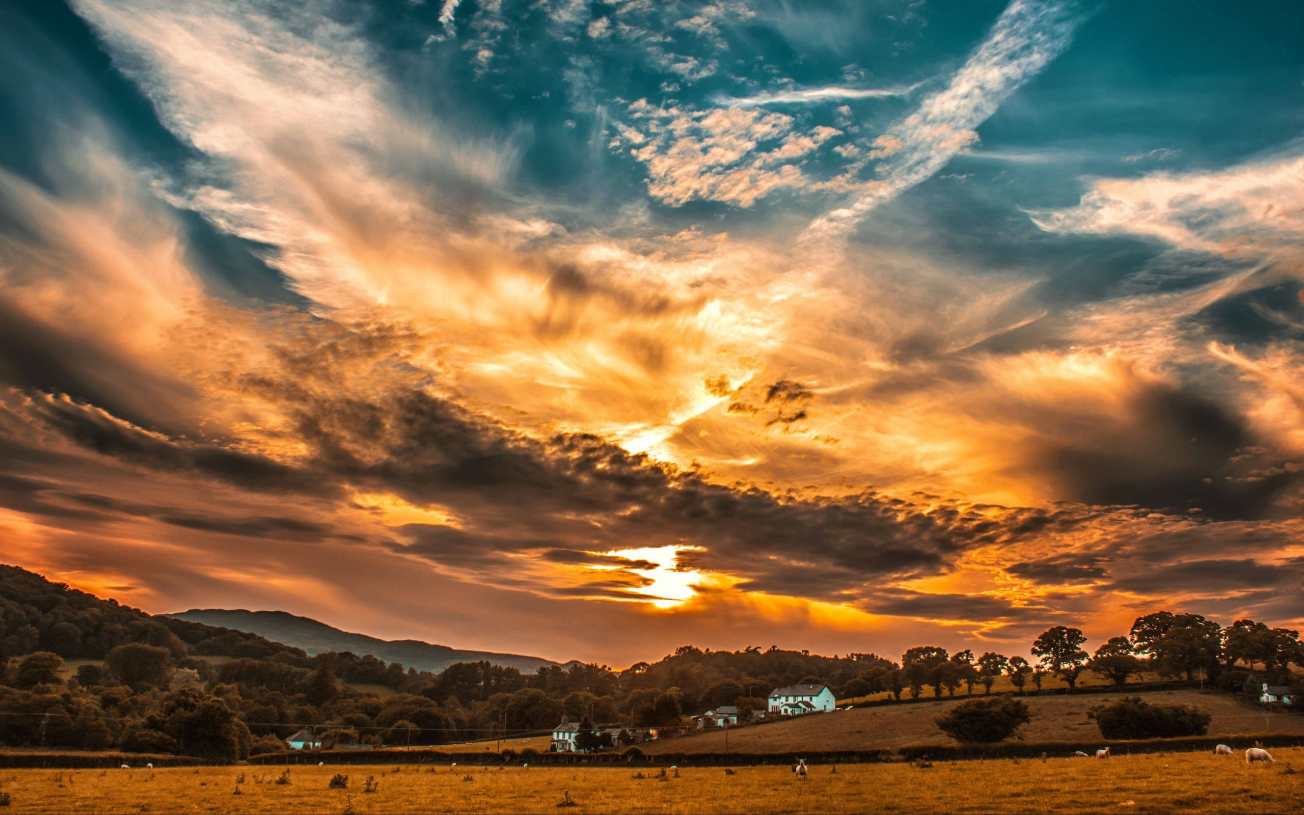 Sunset, Farmhouse, Rolling hills, 2K Desktop Wallpaper