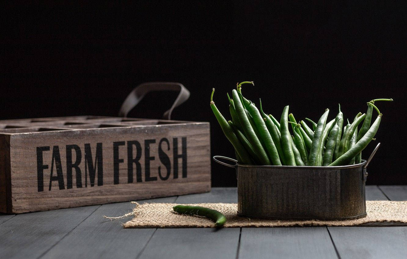 green beans, rustic metal tin, FARM FRESH wooden crate, HD Desktop Wallpaper