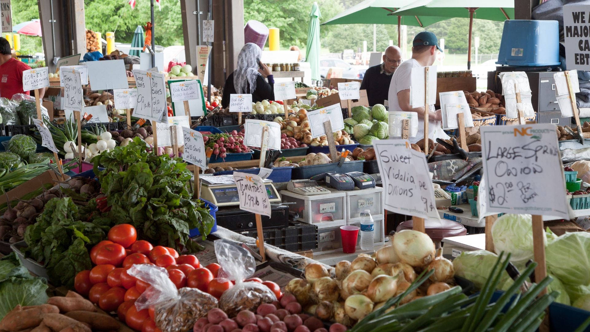 price tags market, farmers market, green umbrellas, Full HD Desktop Wallpaper