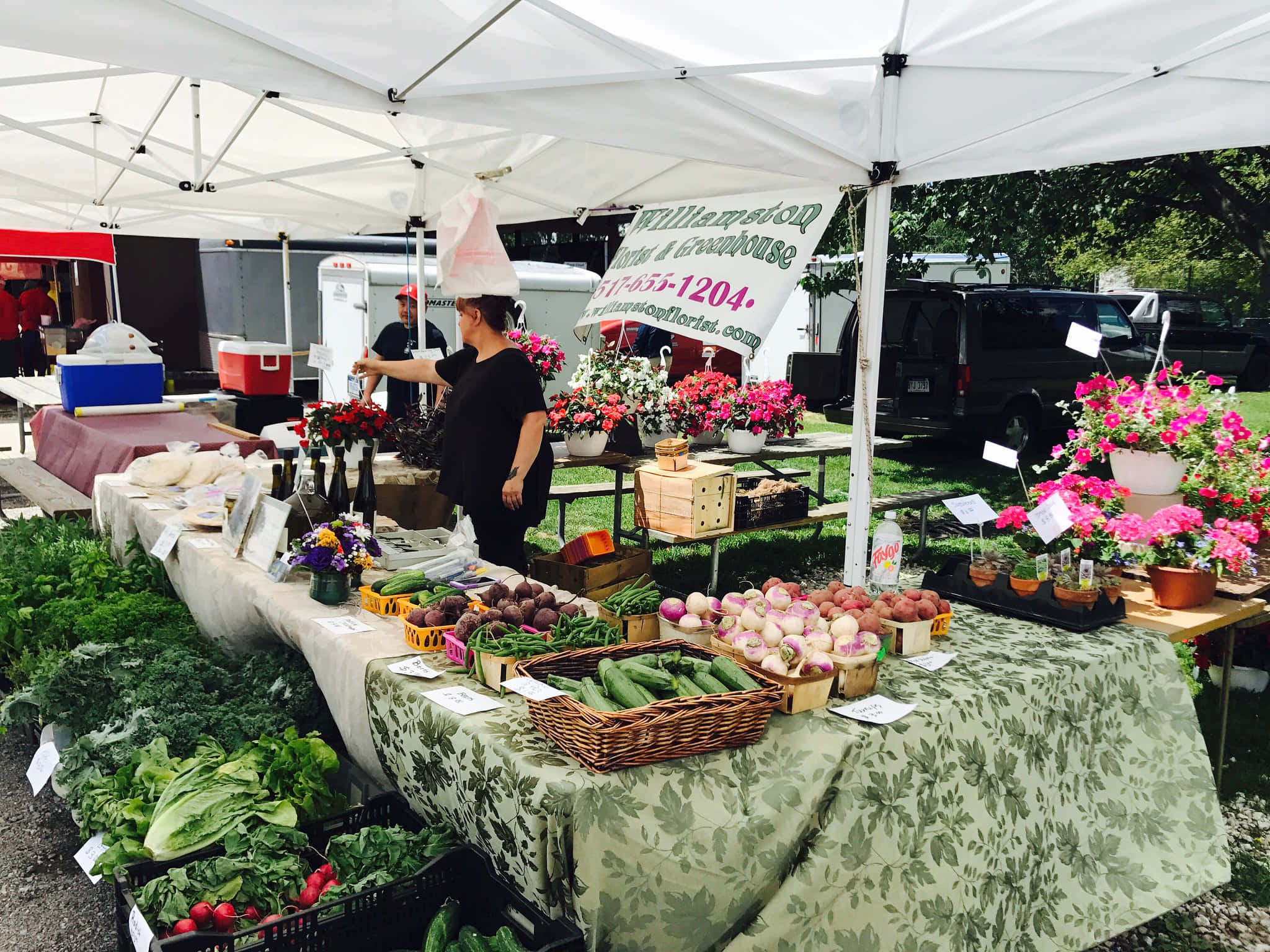 Farmers Market, white canopy, fresh produce, Full HD Desktop Wallpaper