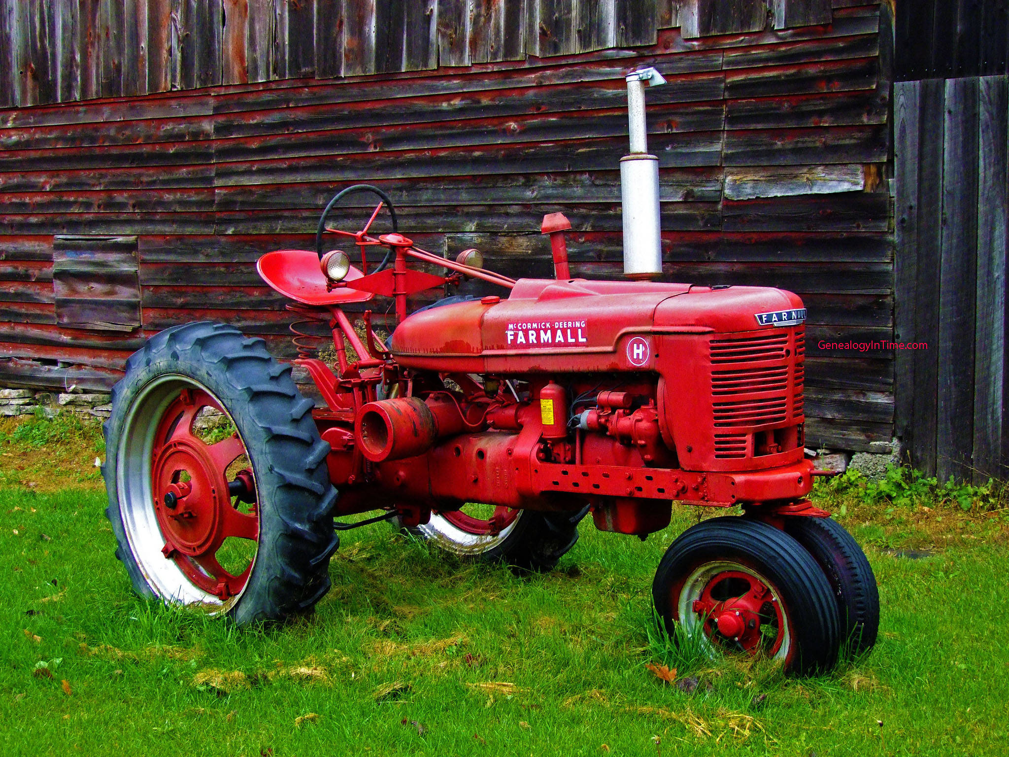 red mccormick deering farmall tractor, silver rims, green grass, Full HD Desktop Wallpaper
