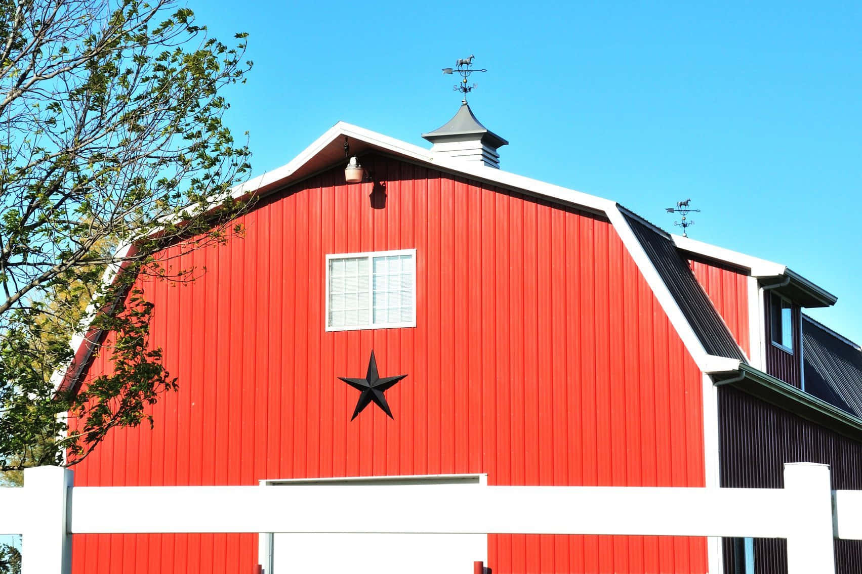 red prairie barn, black star, white trim, HD Desktop Wallpaper