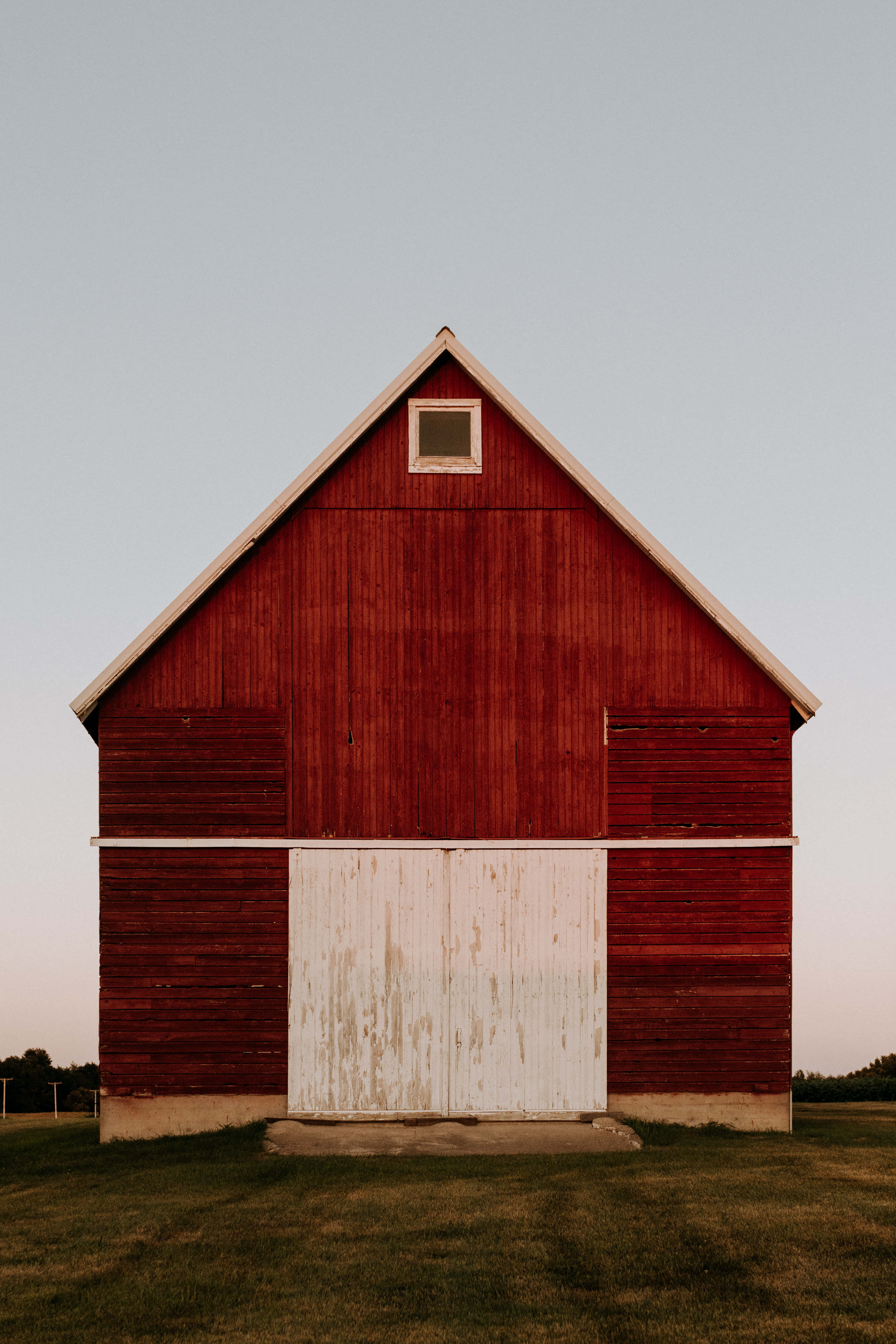 red barn, white door, grassy field, 5K Phone Wallpaper