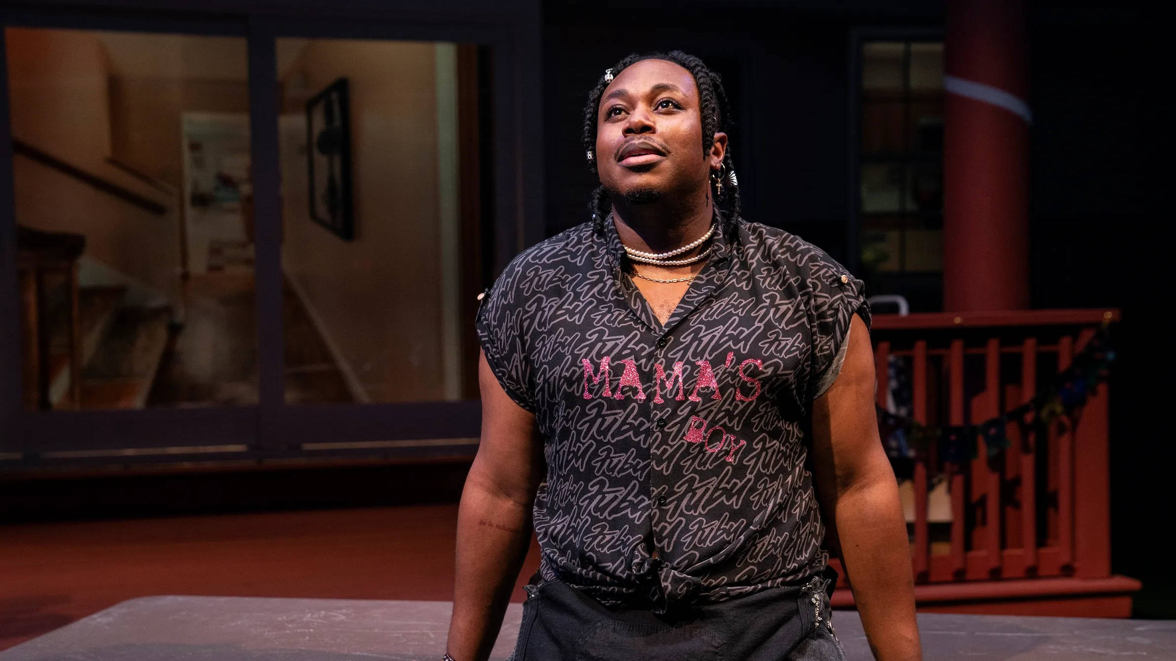 Fat Person, stage, theatrical lighting, Full HD Desktop Wallpaper
